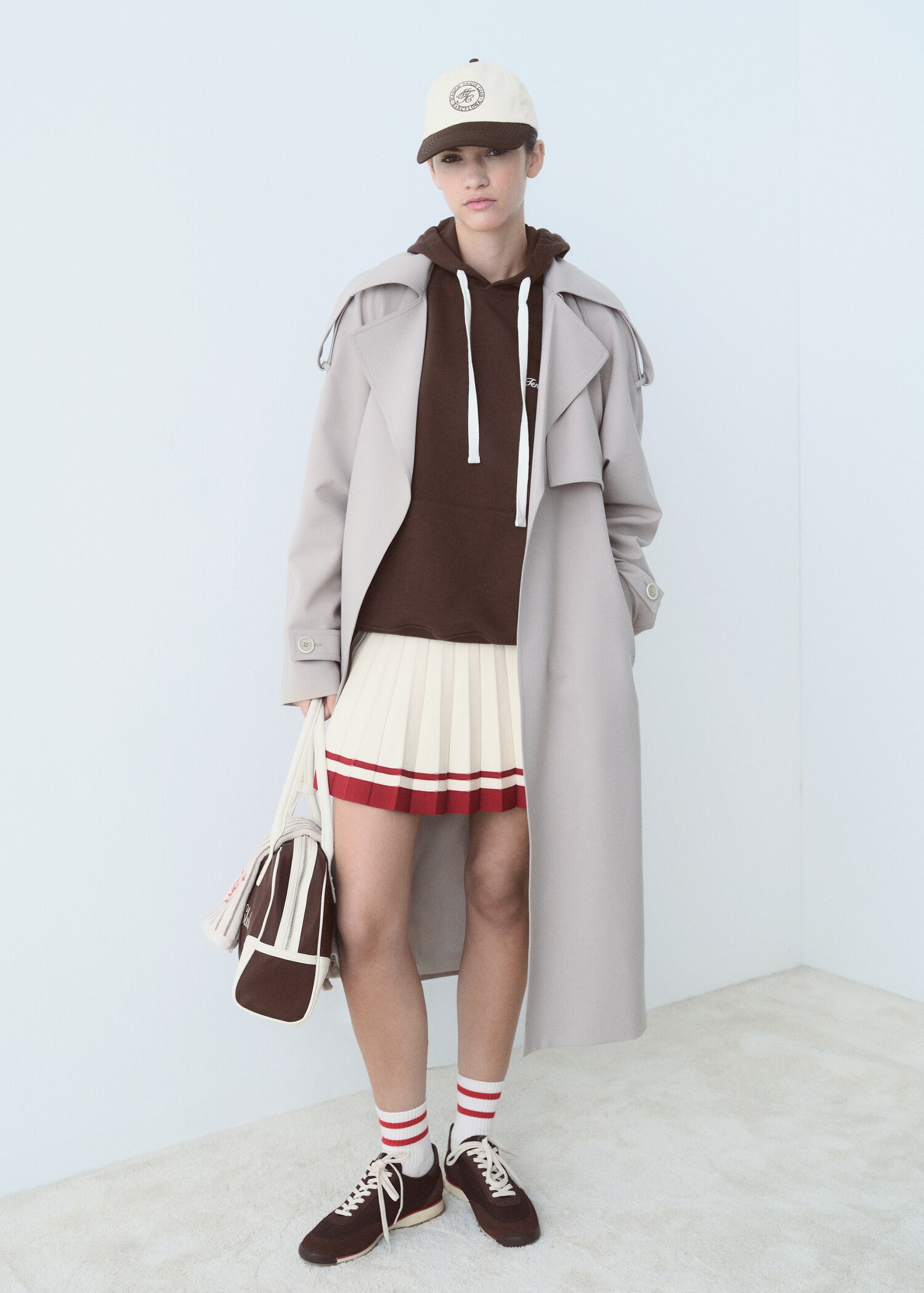 Hooded sweatshirt with printed message - General plane