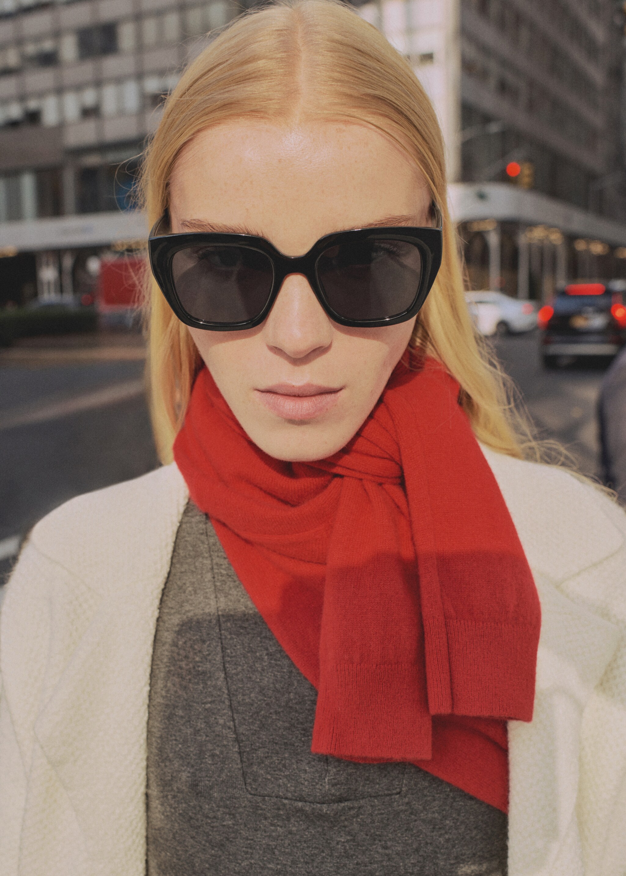 Resin frame sunglasses - General plane, Black. Ref: 87050231-00.