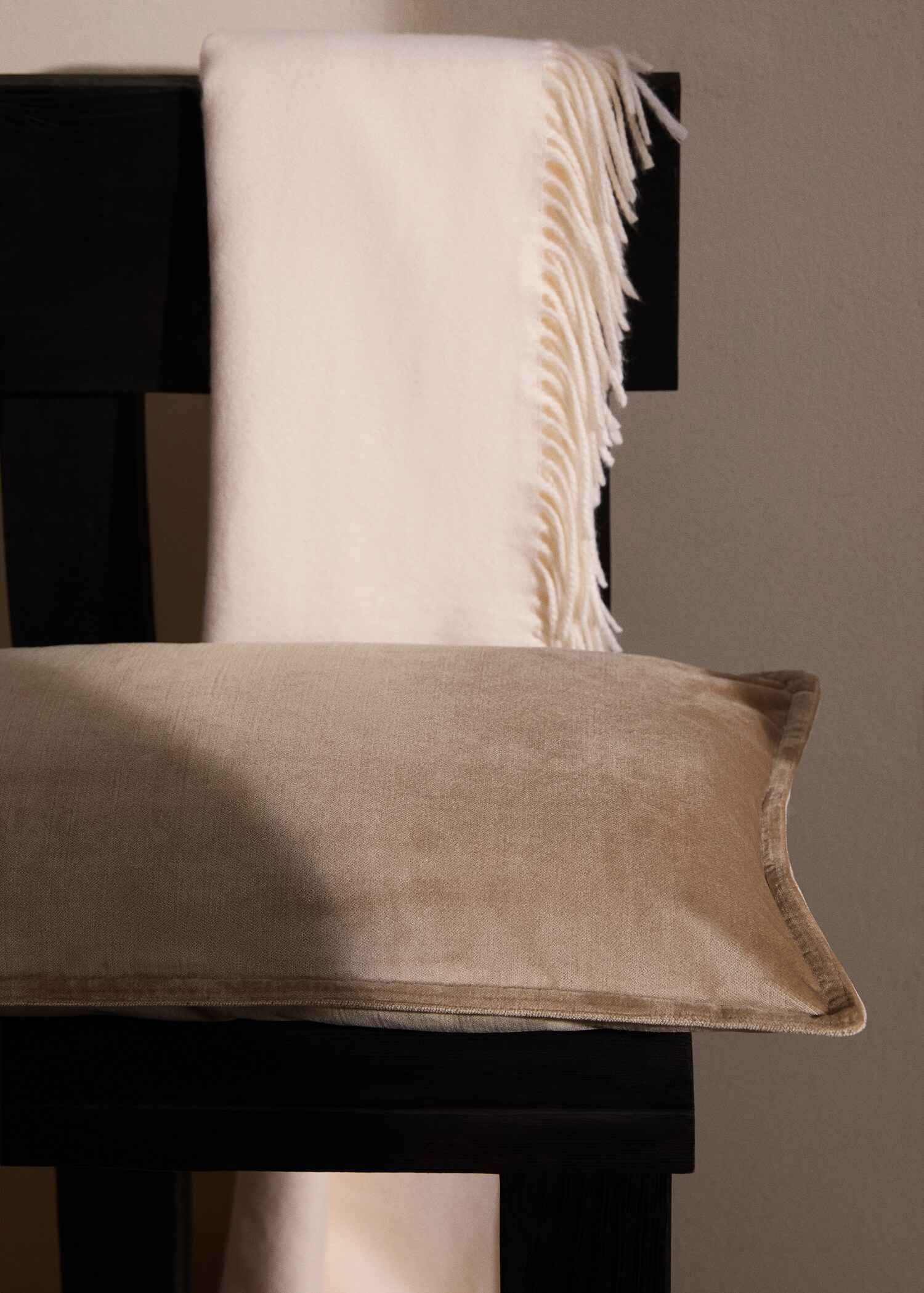 Velvet cushion cover 30x50 cm - General plane