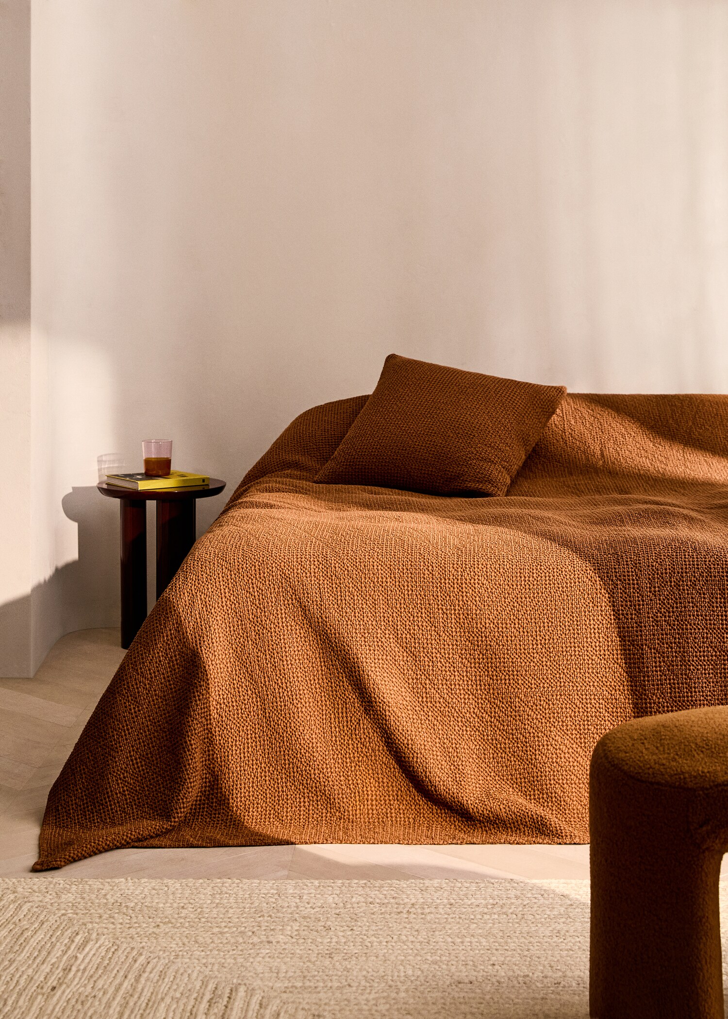 Garment-dyed waffle cotton bedspread for 130/150 cm bed - General plane