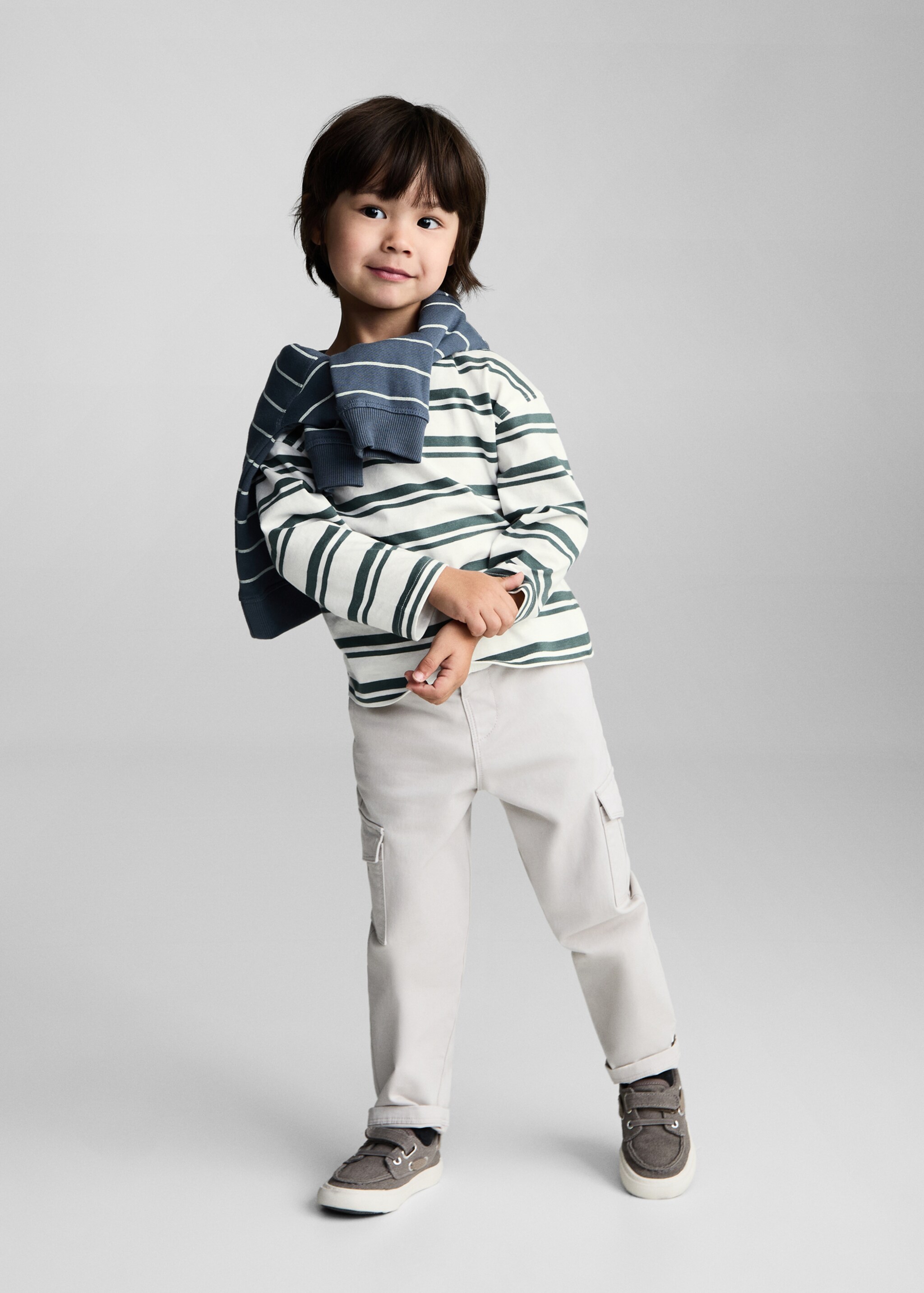 Gestreiftes T-Shirt aus 100 % Baumwolle - Allgemeine Ansicht, Waldgrün. Ref: 87053276-00.