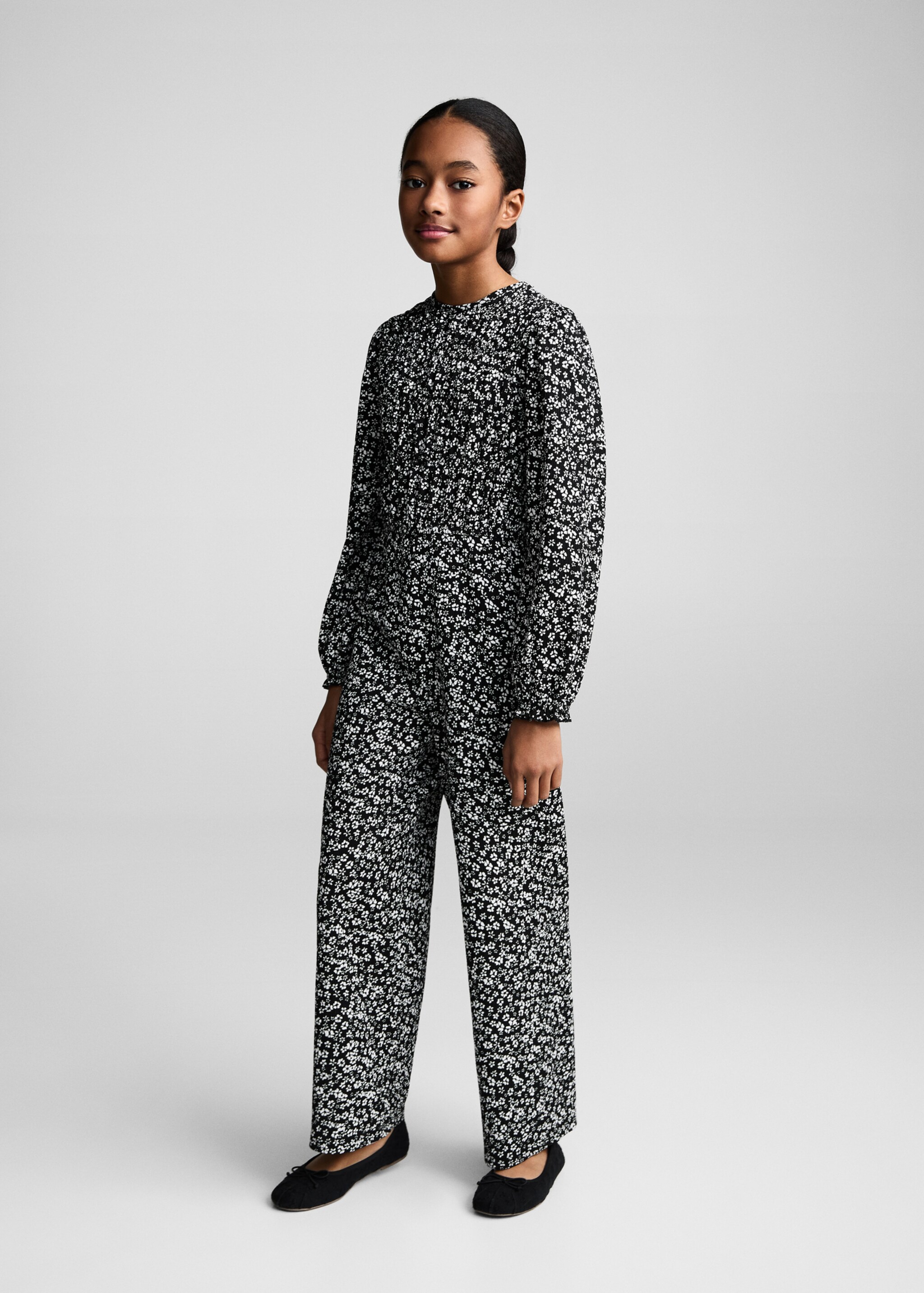 Granota estampat floral - Pla general, Negre. Ref: 87053653-00.