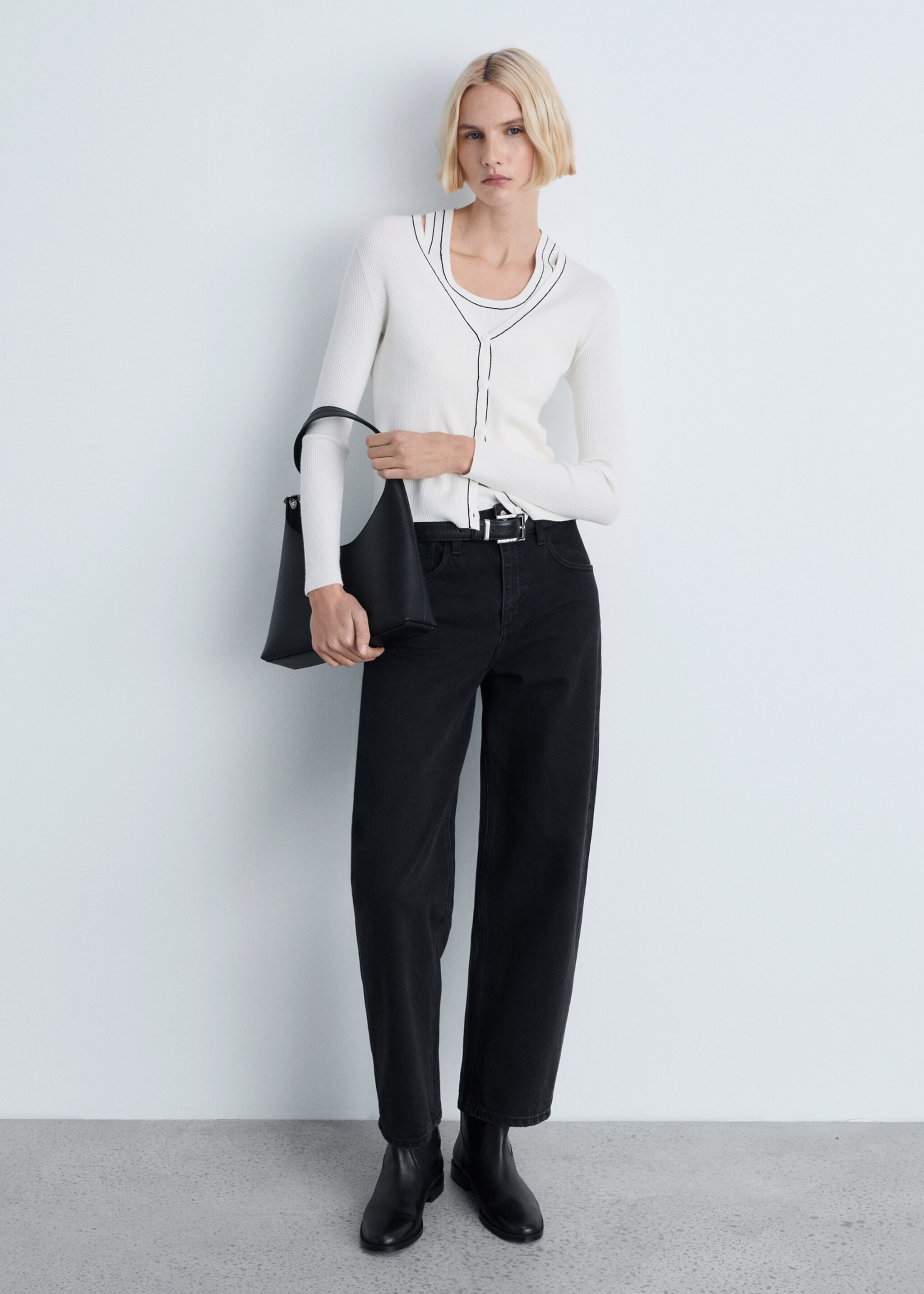 V-neck knitted cardigan - General plane, Ecru. Ref: 87054074-00.