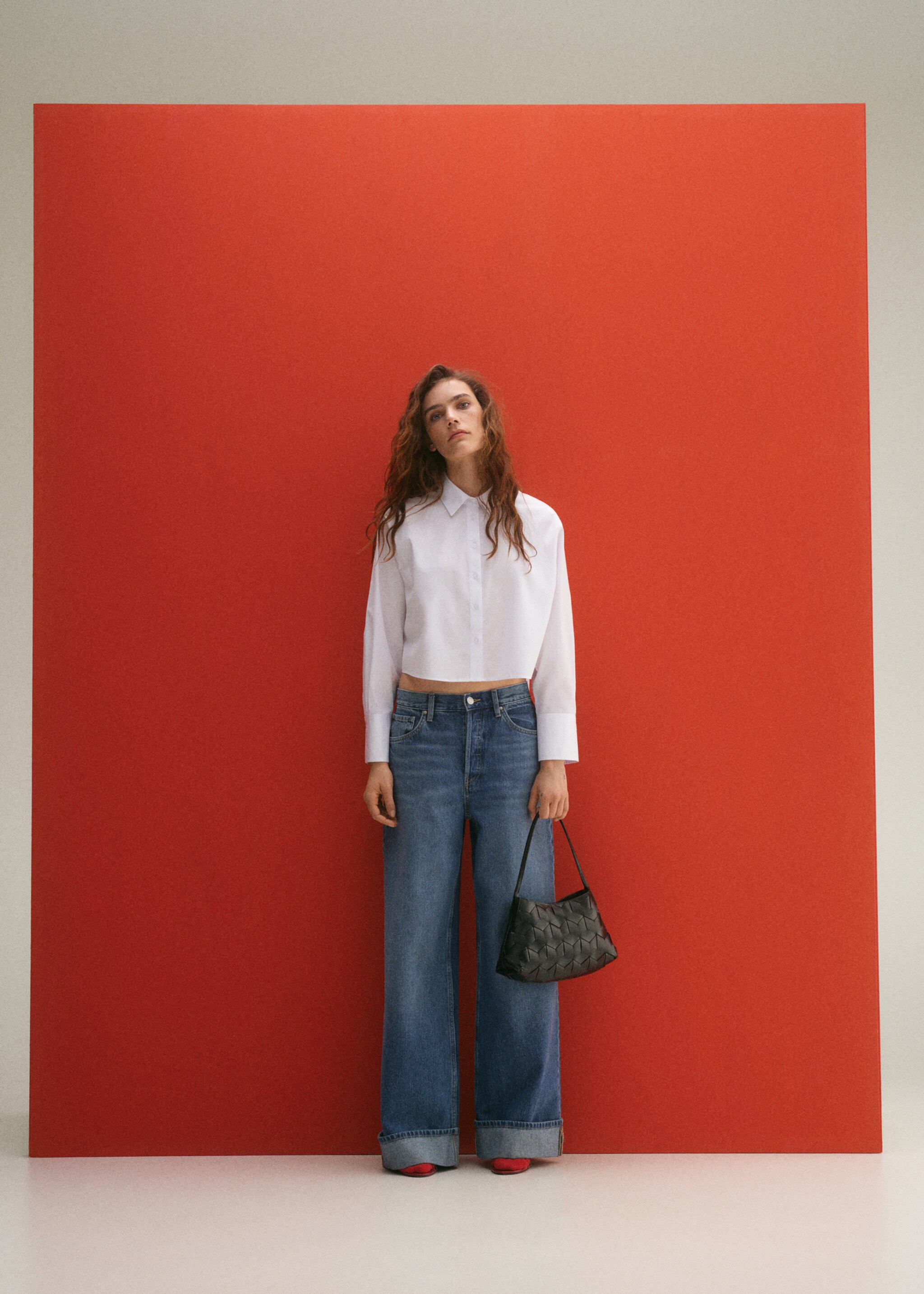 Regular cropped shirt - General plane, Off White. Ref: 87054800-00.