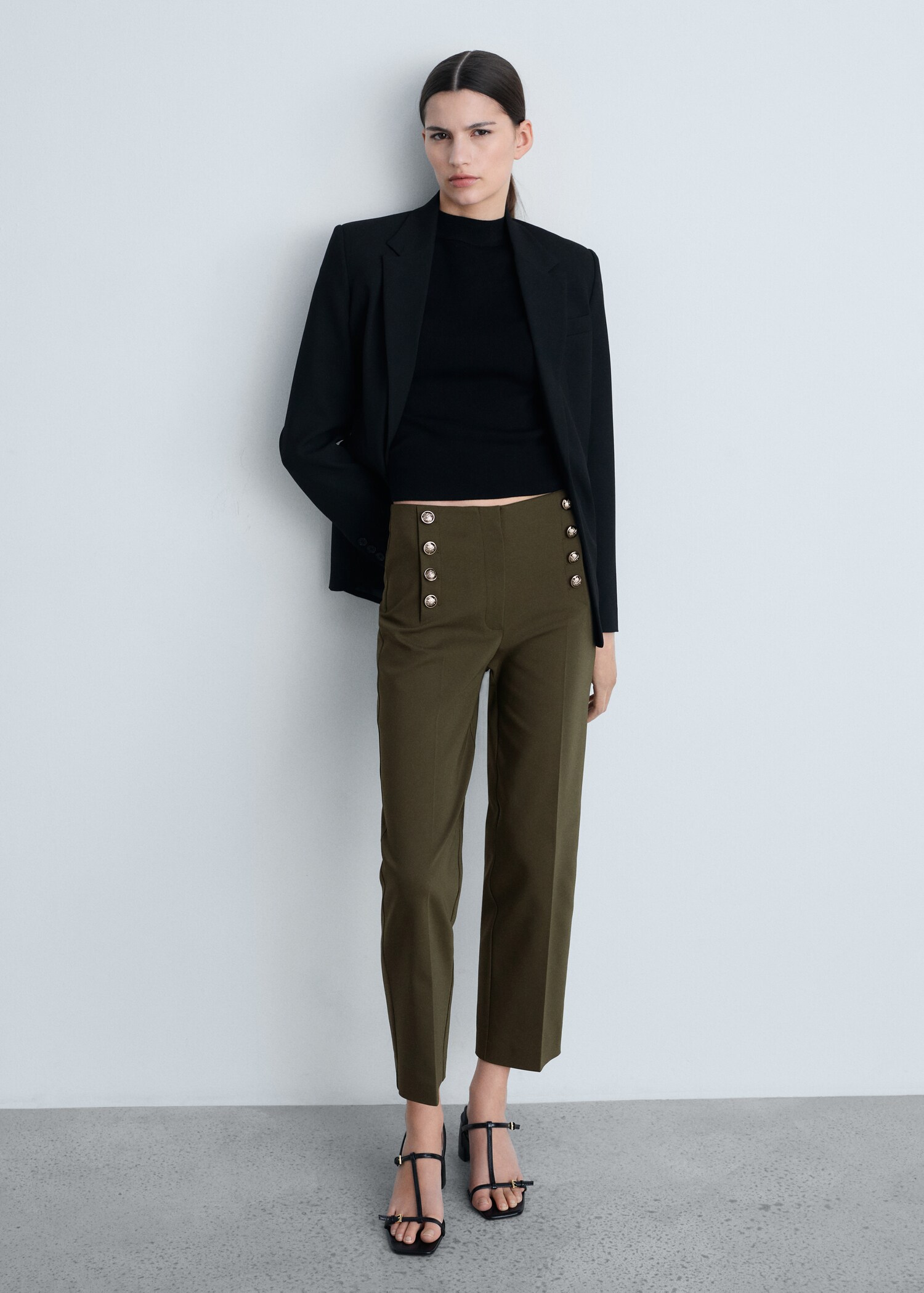 Rechte broek met sieraadknopen - Overzichtstekening