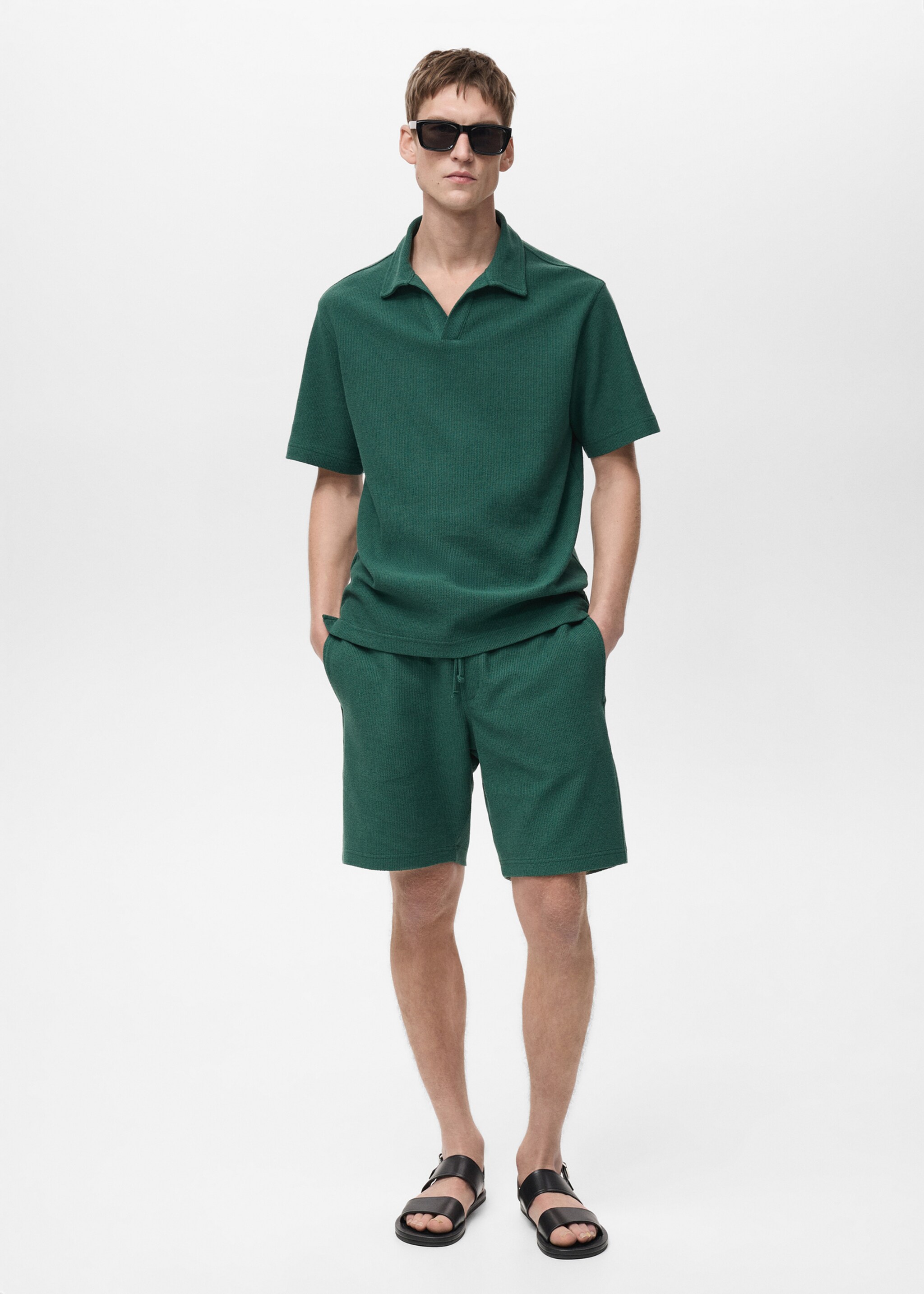 Textured cotton bermuda shorts with drawstring - General plane, Green. Ref: 87055924-00.