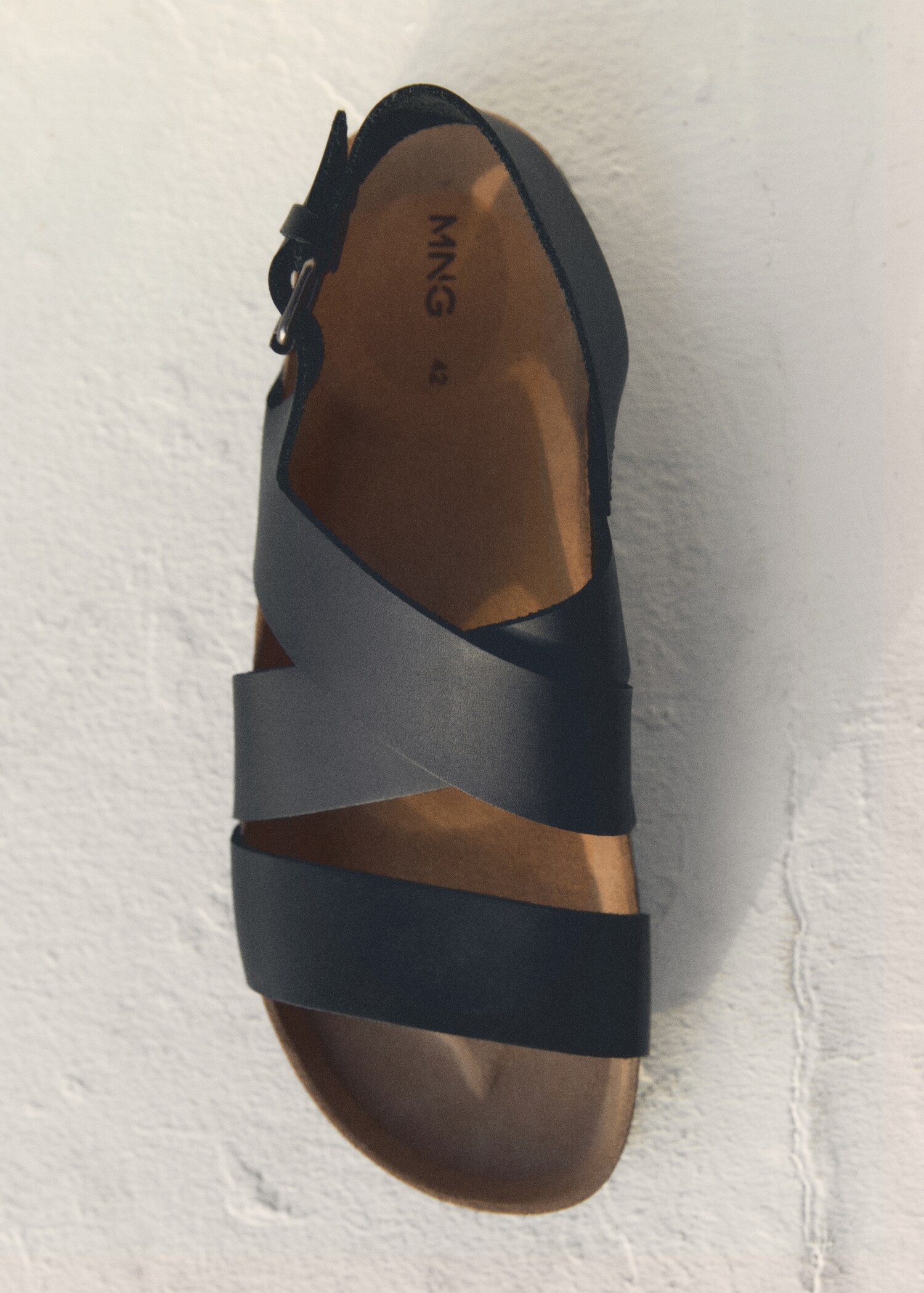 Sandàlies creuades sivella pell - Pla general