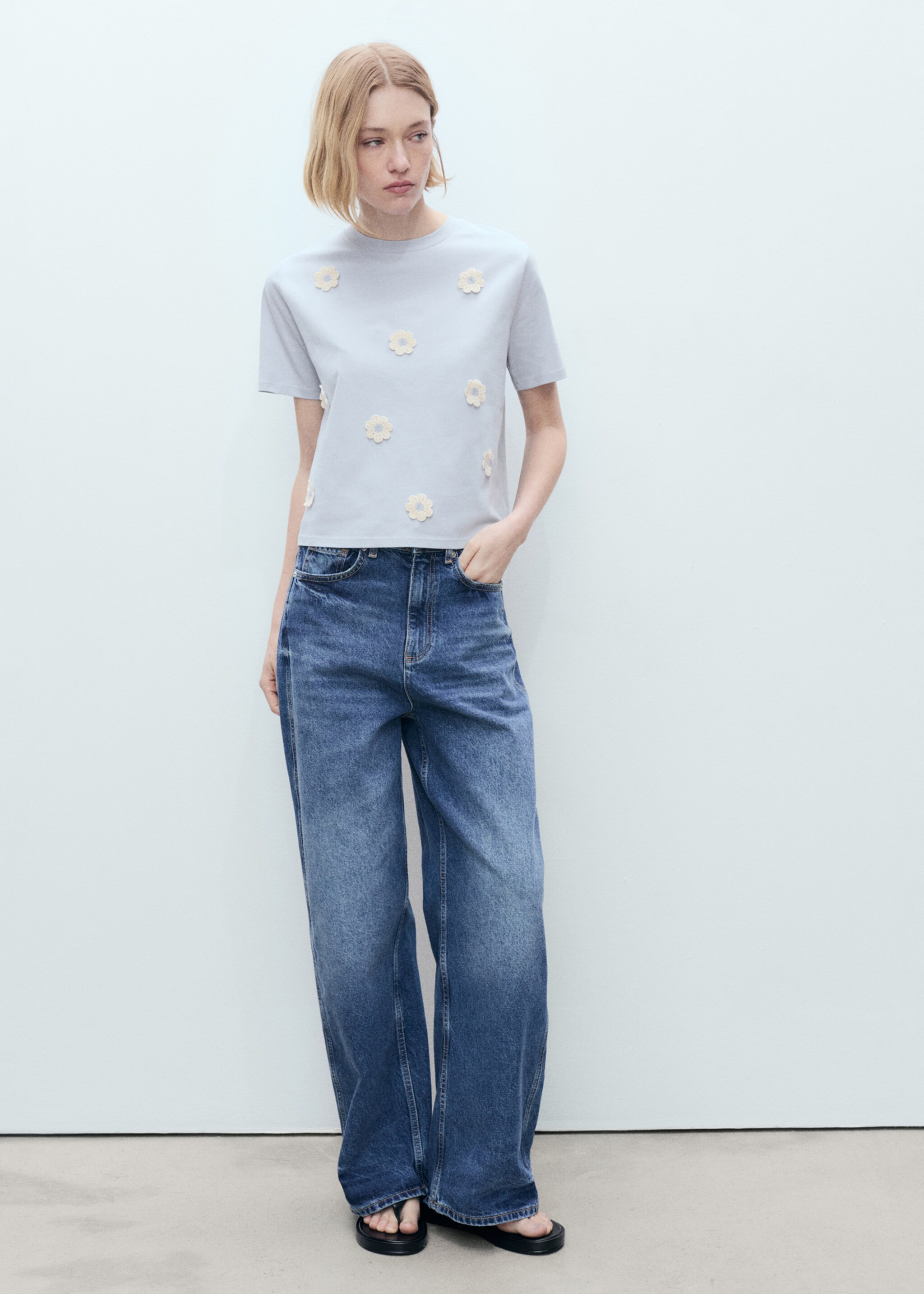 Cotton T-shirt with flower detail - General plane, Blue. Ref: 87057179-00.