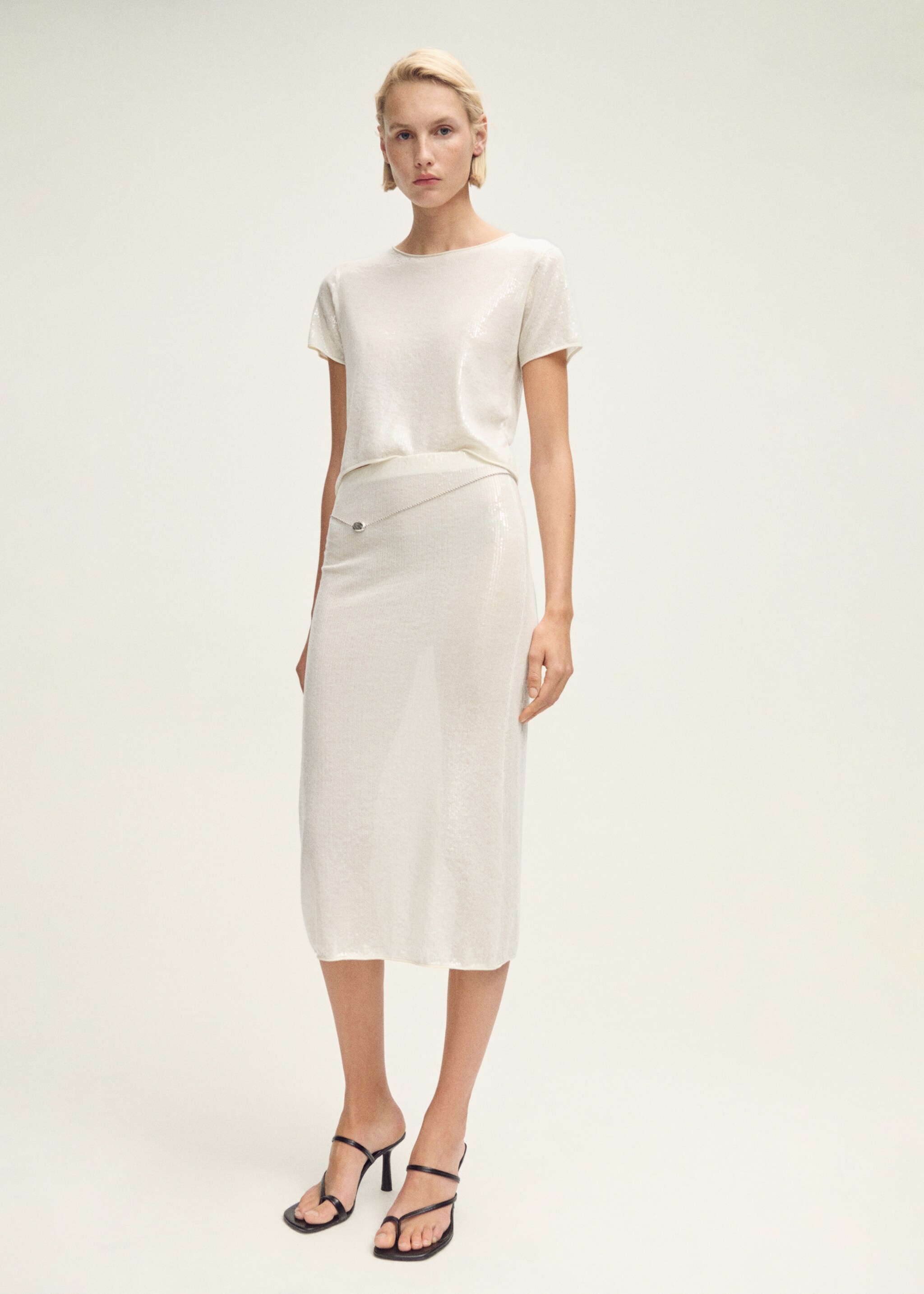 Falda punto lápiz lentejuelas - Plano general, Vainilla. Ref: 87057190-00.