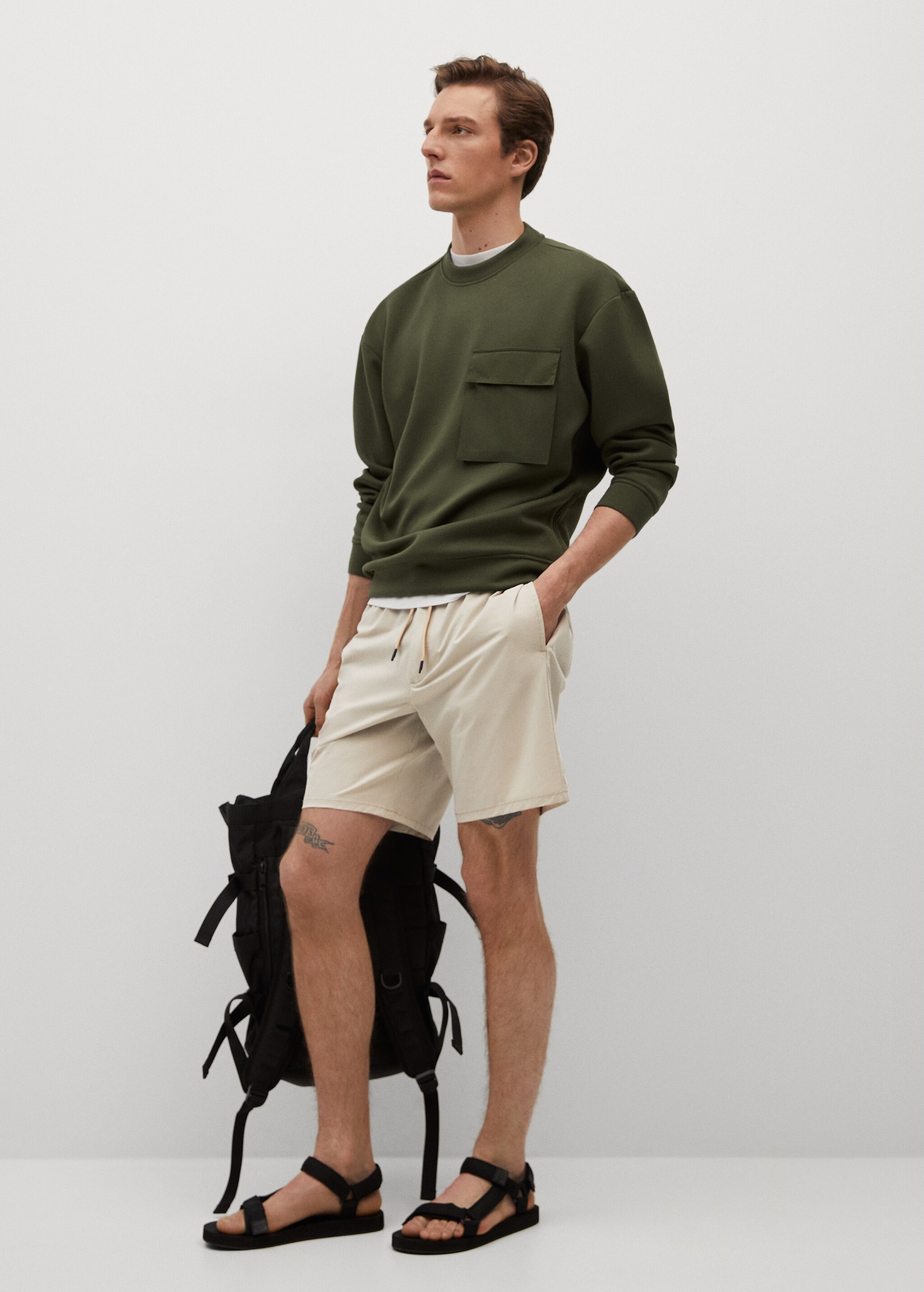 Bermudas jogger técnicas - Plano general