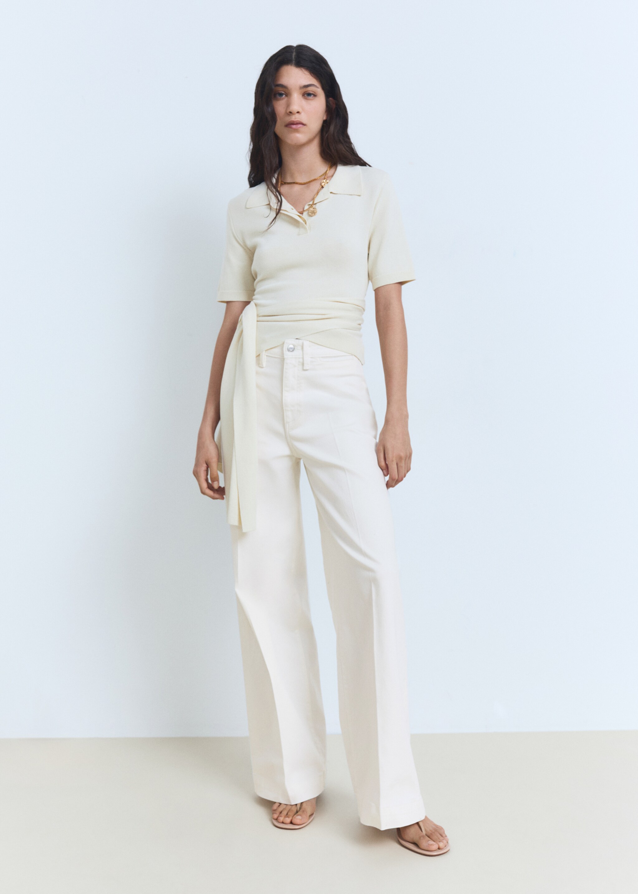 Jeans med brede ben og høyt liv - Total bildeutsnitt, Hvit. Ref: 87058645-00.