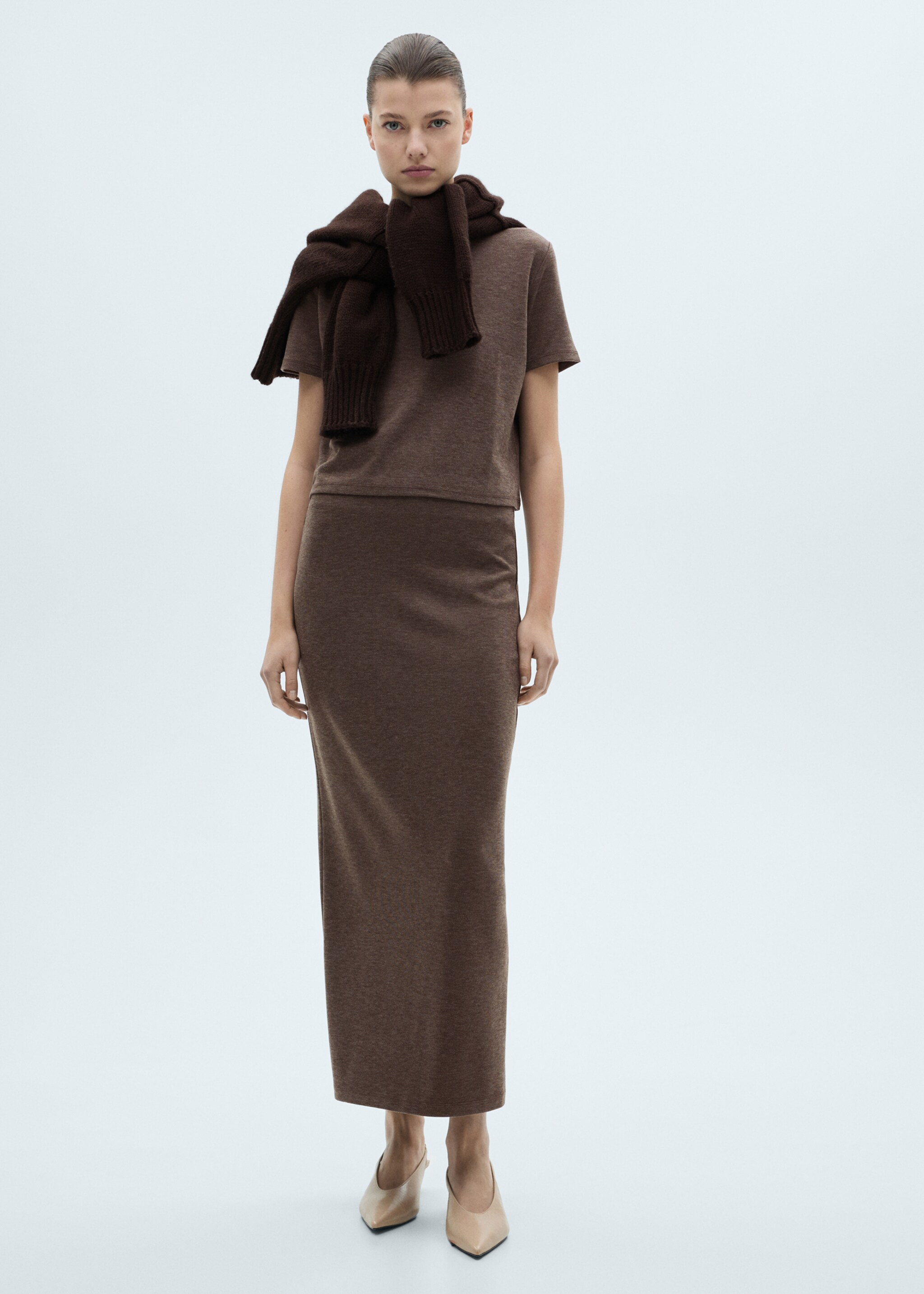 Slit knitted skirt - General plane, Brown. Ref: 87060456-00.