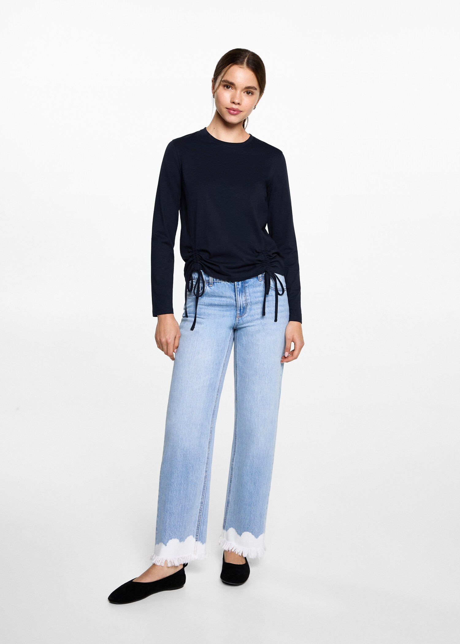 T-shirt with decorative flounces - General plane