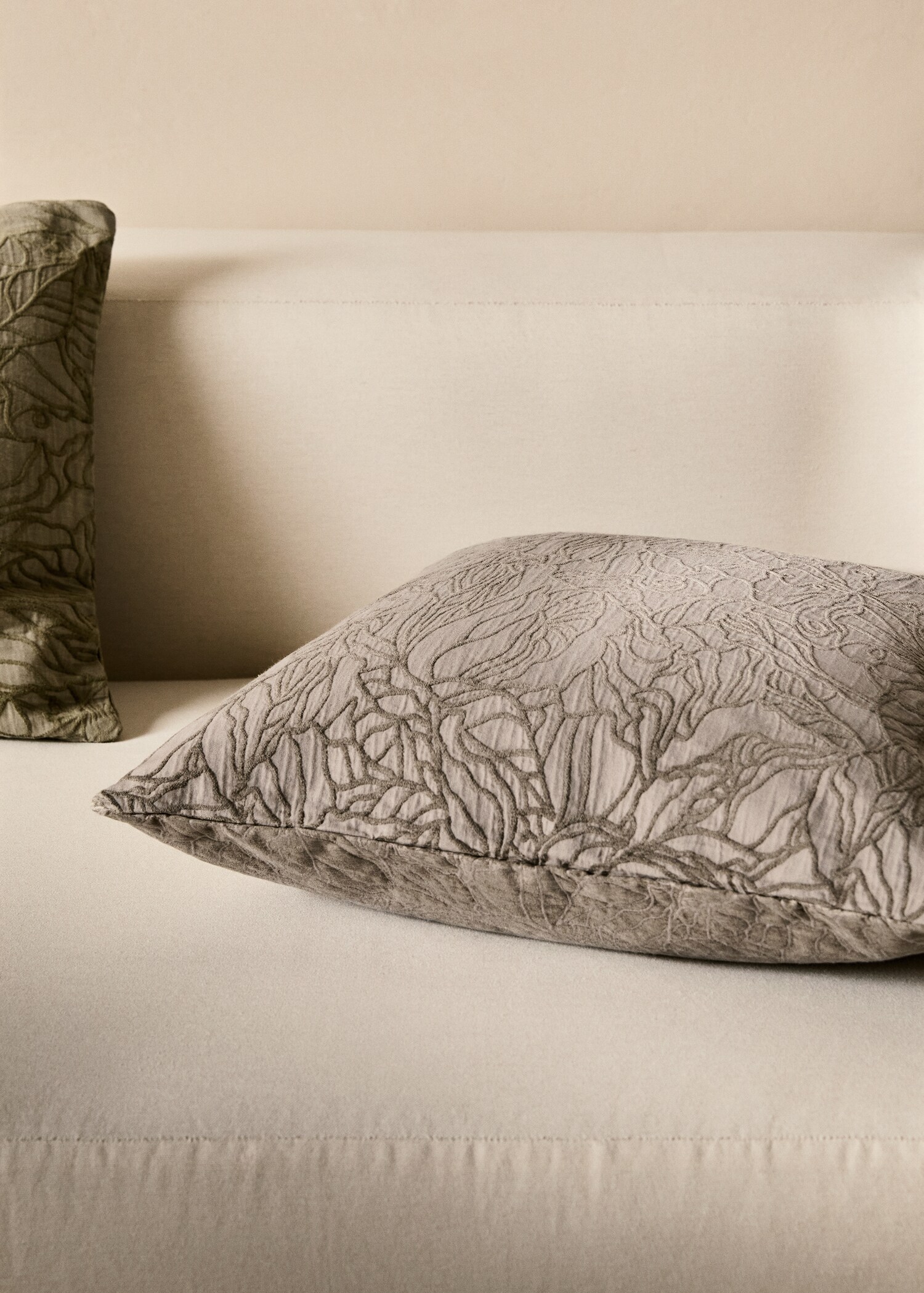 Jacquard fabric cushion cover 50x50 cm - General plane