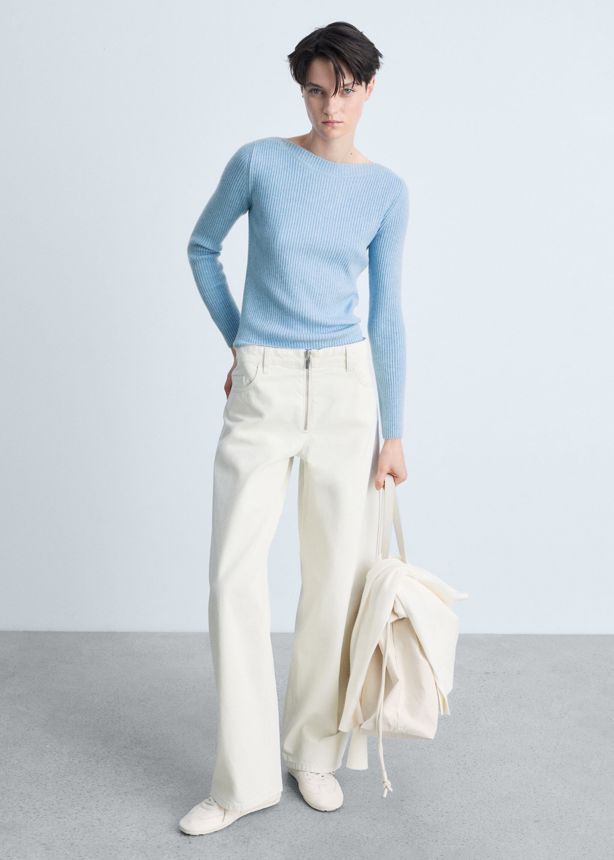 Pull-over côtelé col bateau - Plan général, Bleu ciel. Ref: 87063286-00.