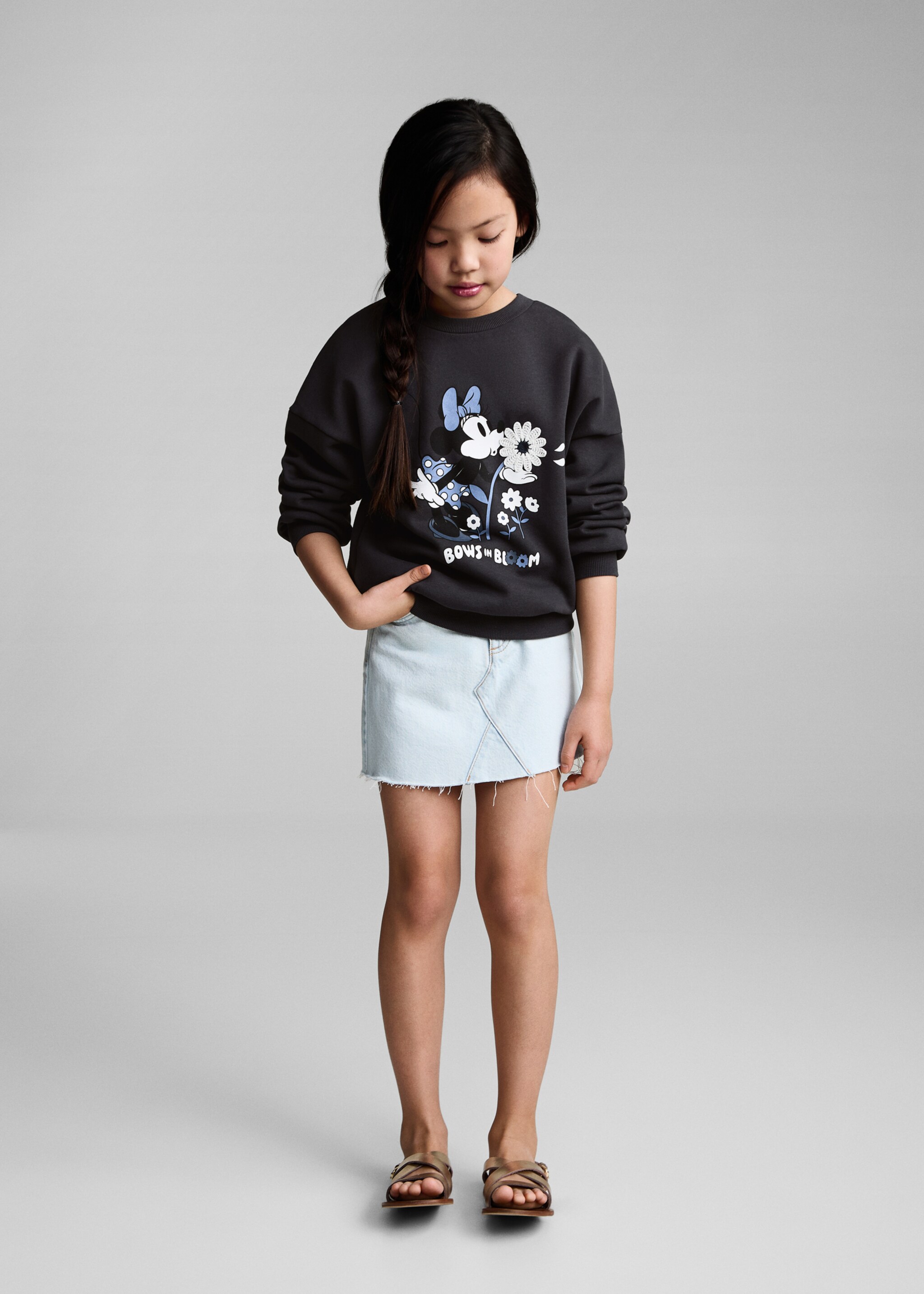 Minnie Mouse sweatshirt - General plane, Charcoal. Ref: 87063654-00.
