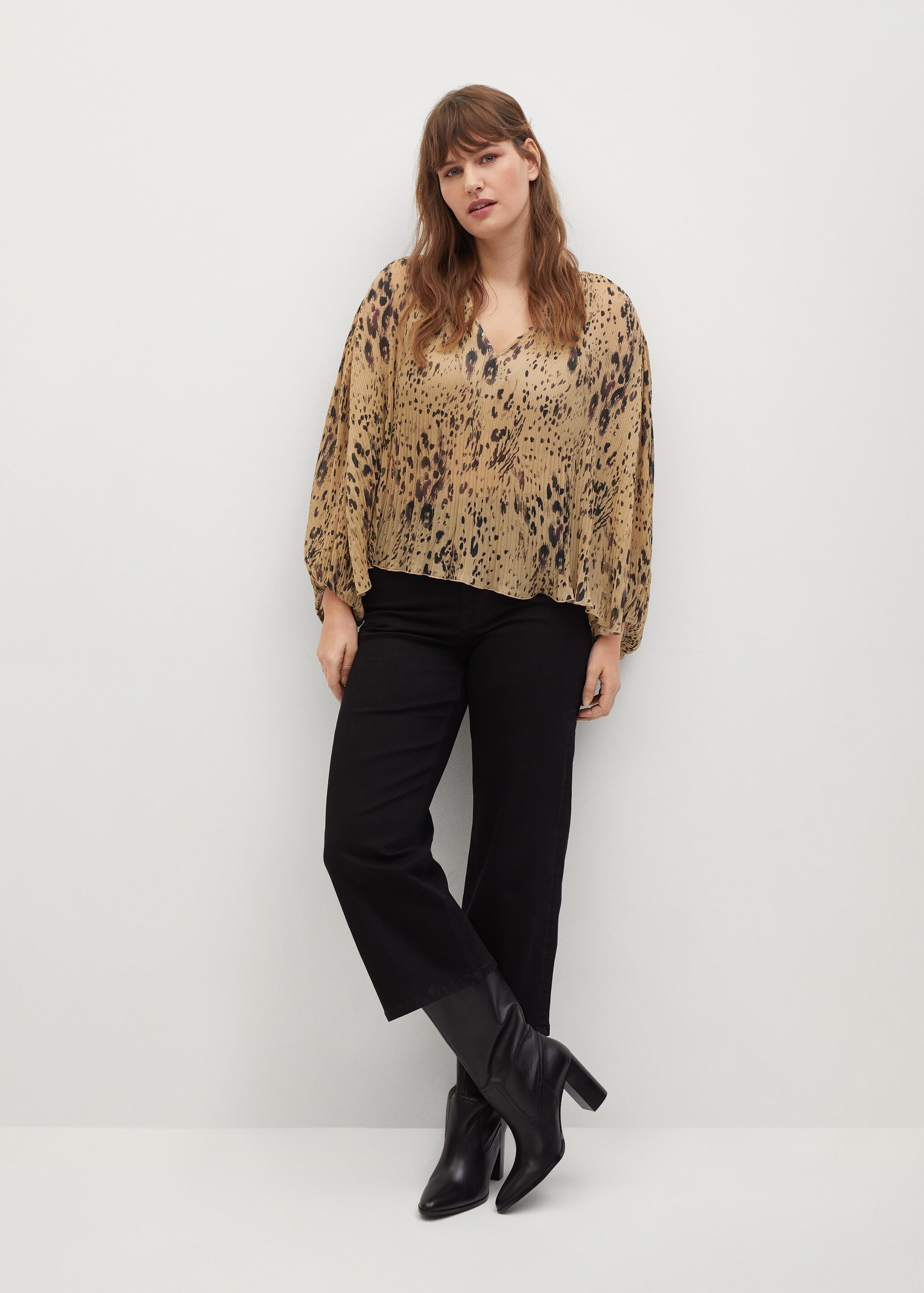 Blusa plisada estampada - Plano general