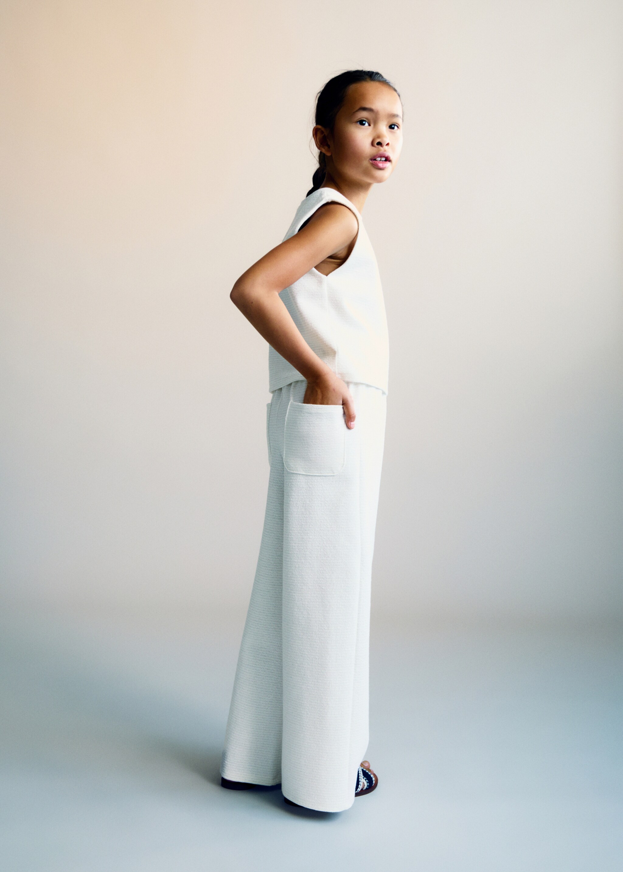 Straight textured trousers - General plane, Off White. Ref: 87065948-00.