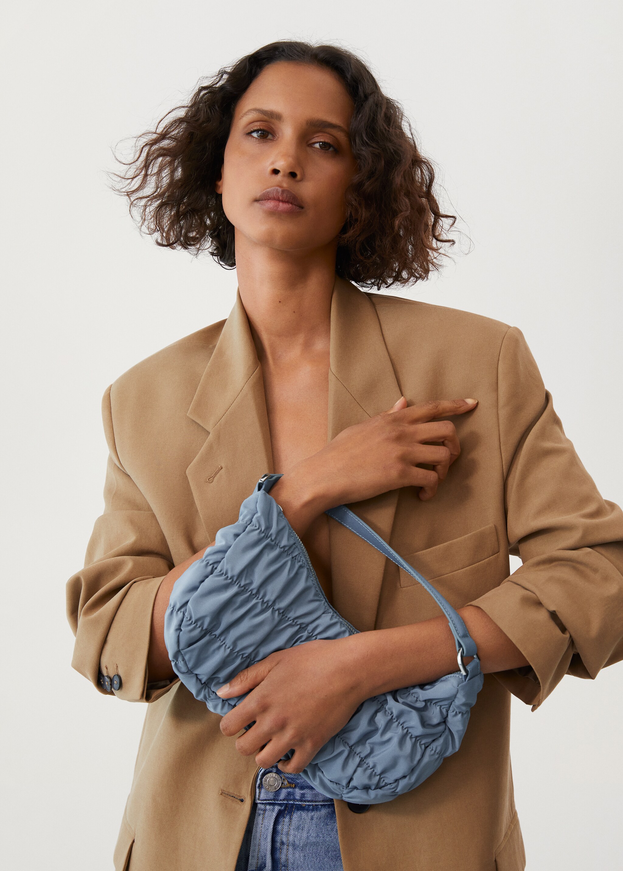 Ruched baguette bag - General plane