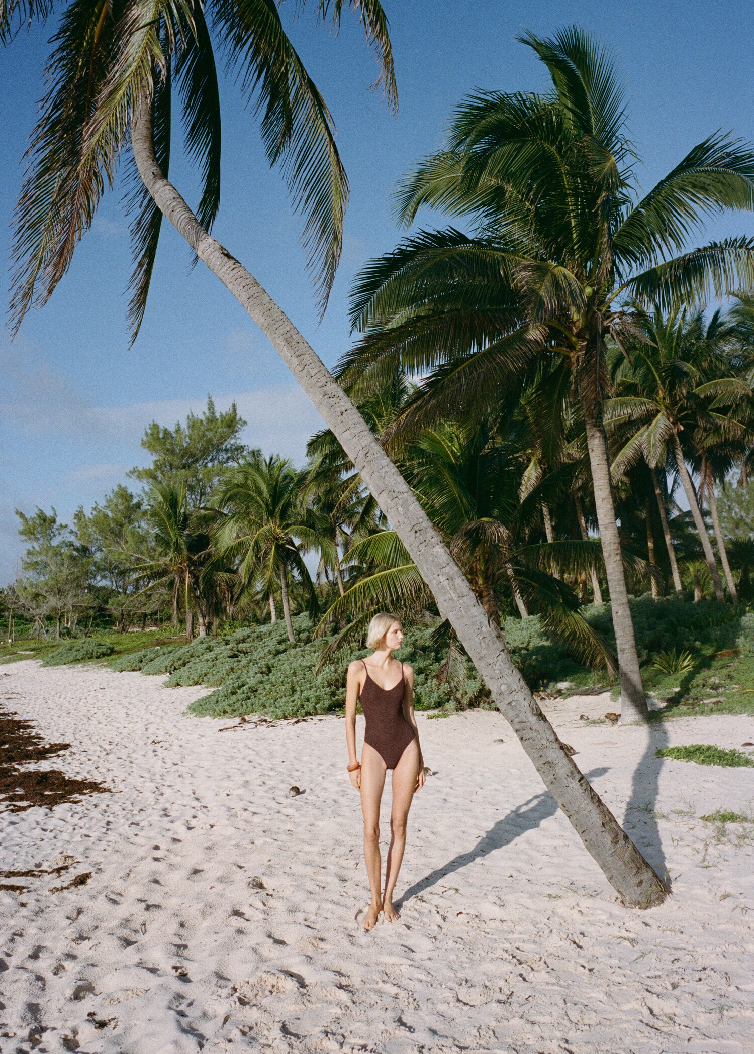 Plavky na ramínka s texturou - Celkový náhled