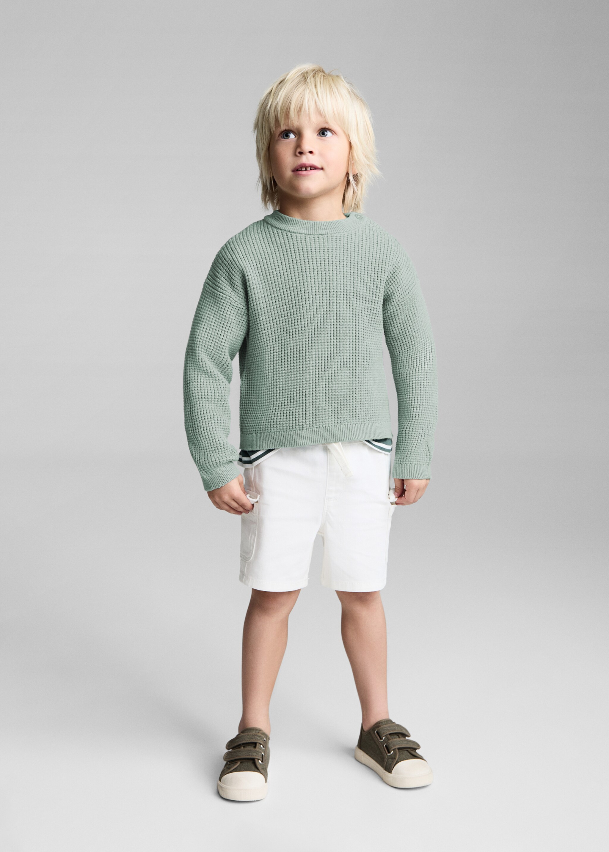 Jersey punto detalle botones - Plano general, Verde agua. Ref: 87067697-00.