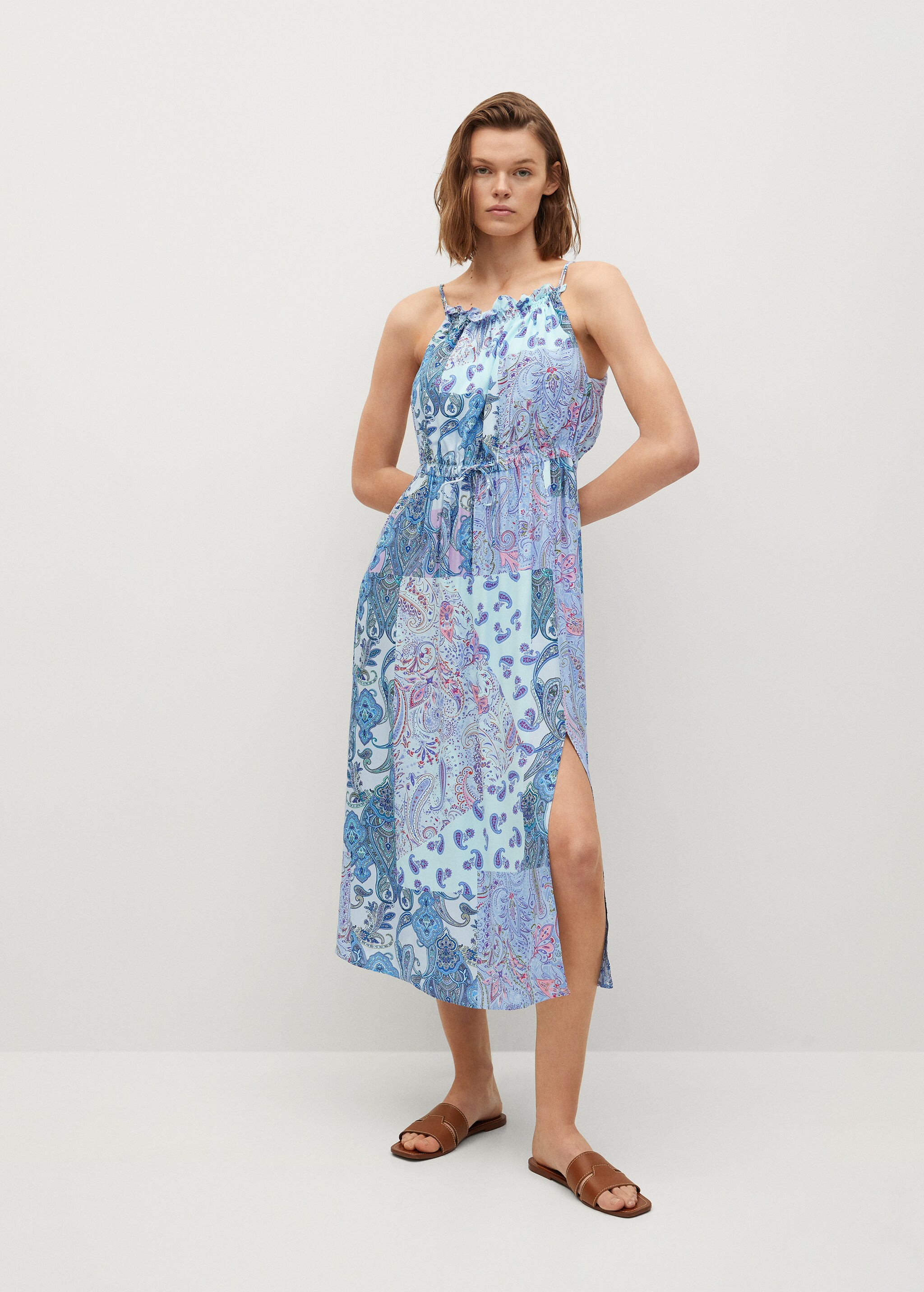 Vestido estampado paisley - Plano general