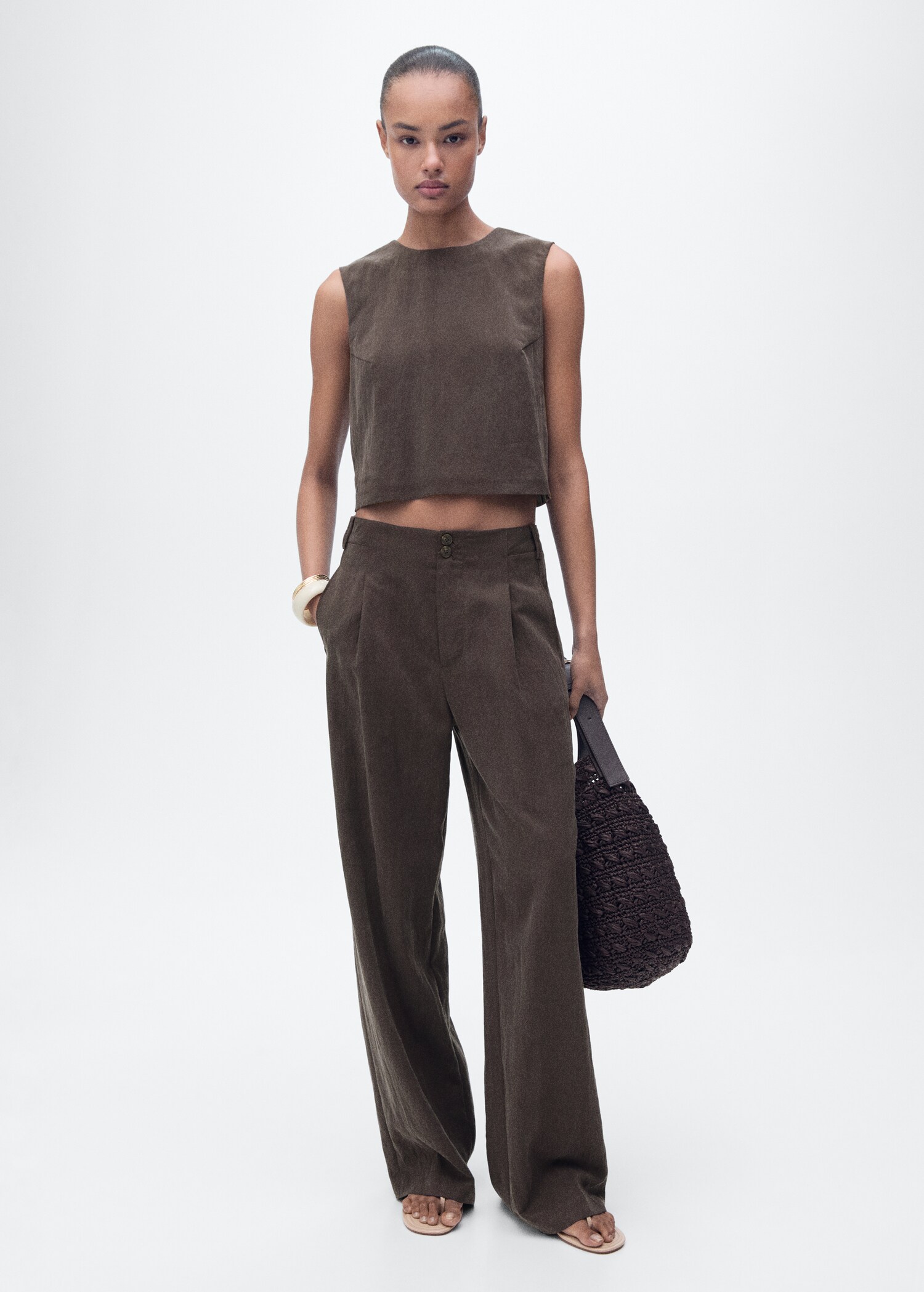 Top en lyocell avec boutons dans le dos - Plan général