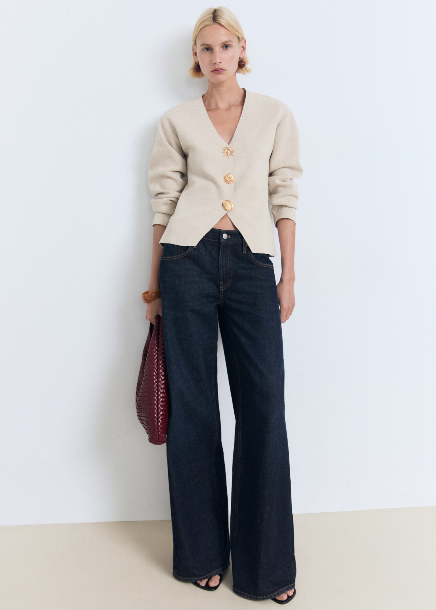 Fine-knit jacket with jewel buttons - General plane