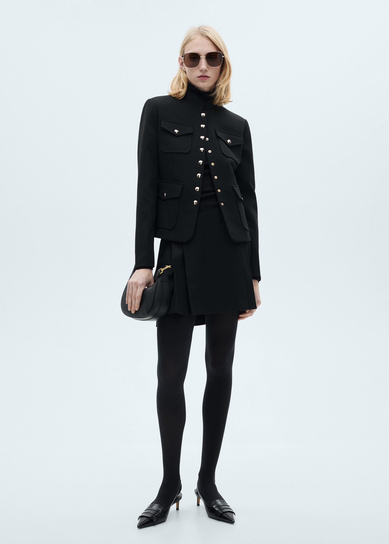 Pleated mini-skirt - General plane