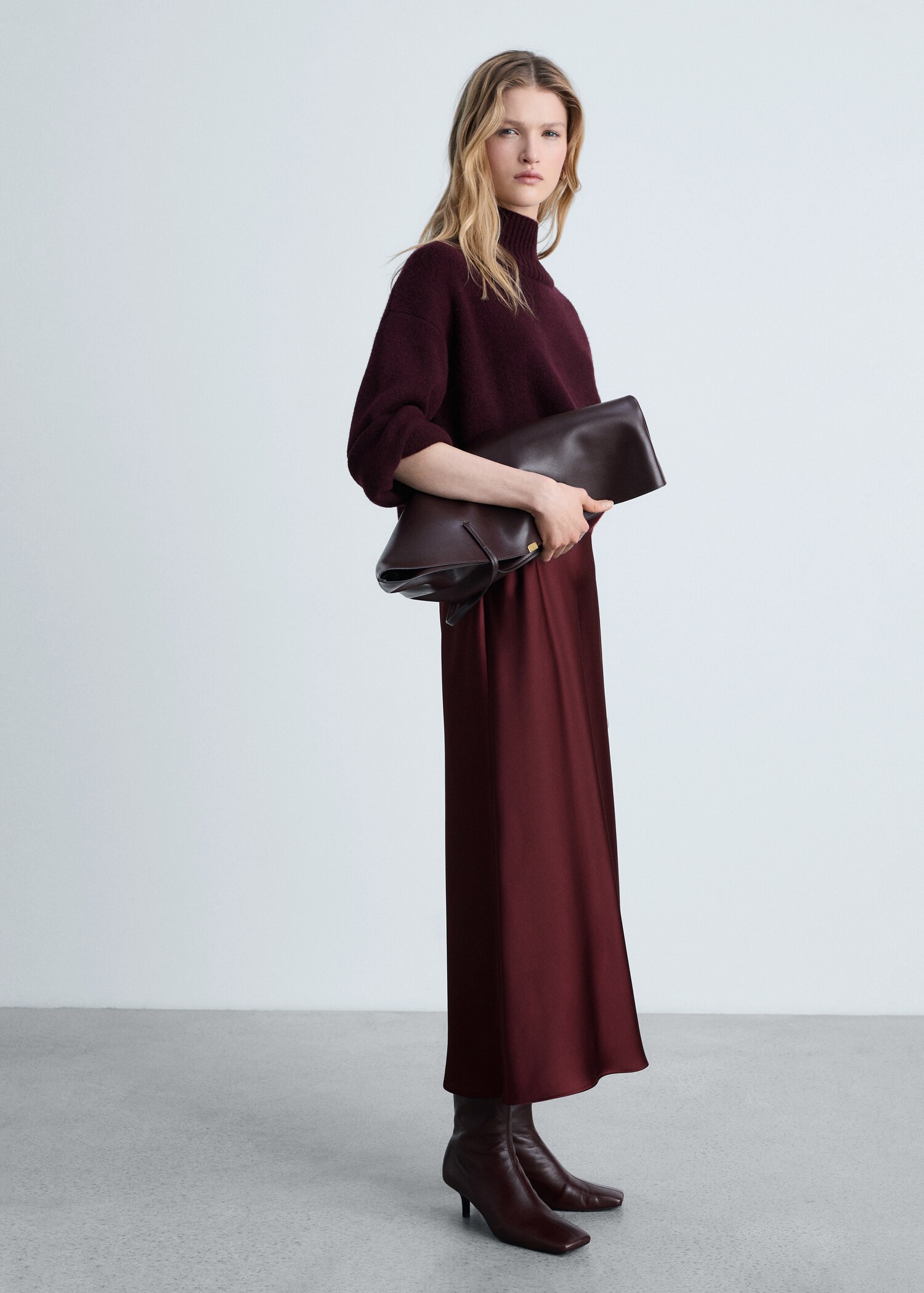 Midirock mit Satin-Effekt - Allgemeine Ansicht