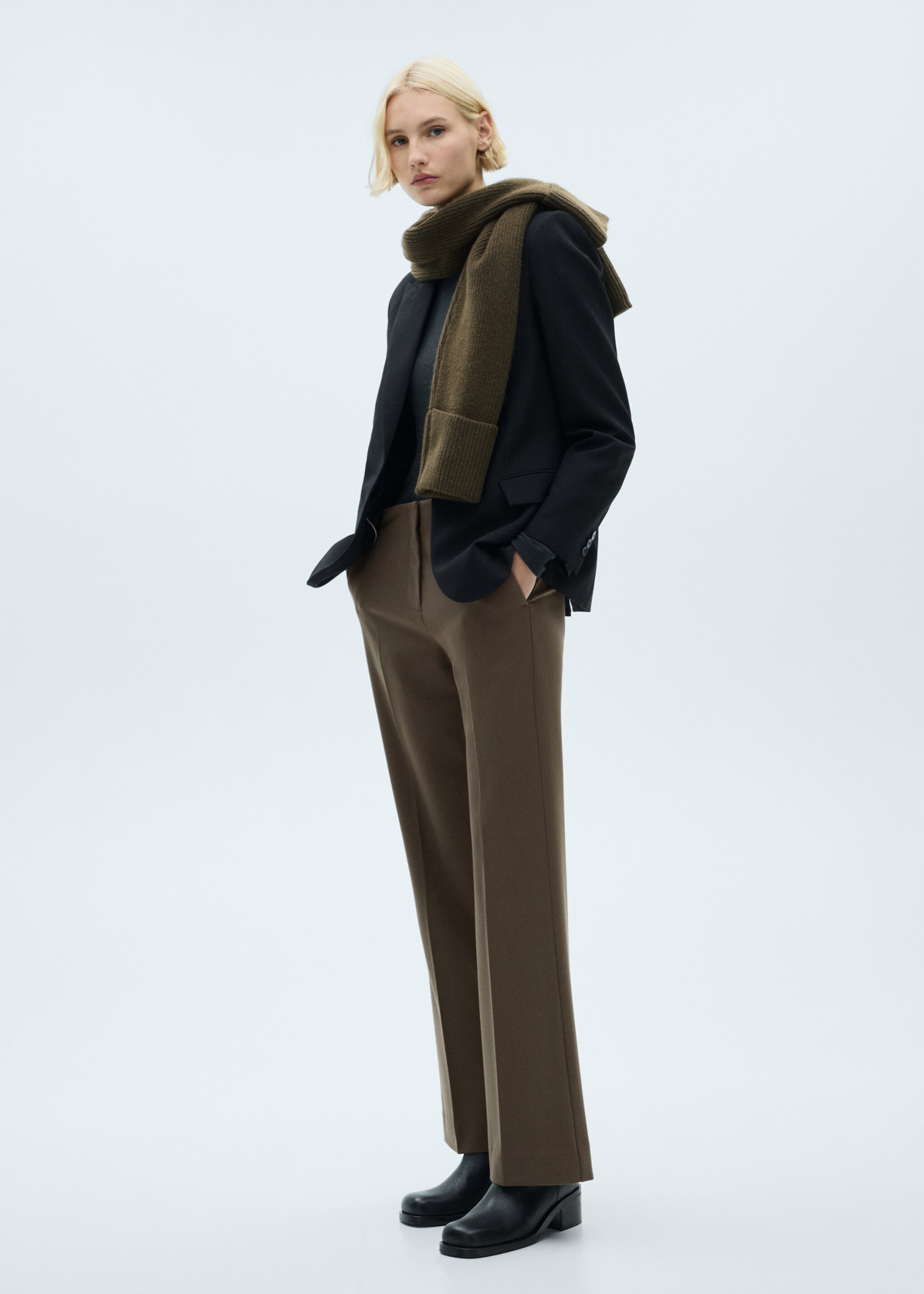 Mid-rise flare trousers - General plane, Medium Brown. Ref: 87072537-00.