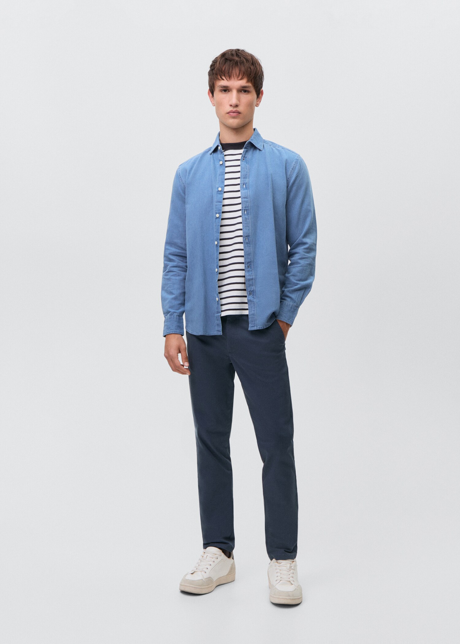 Pantalón chino algodón - Plano general