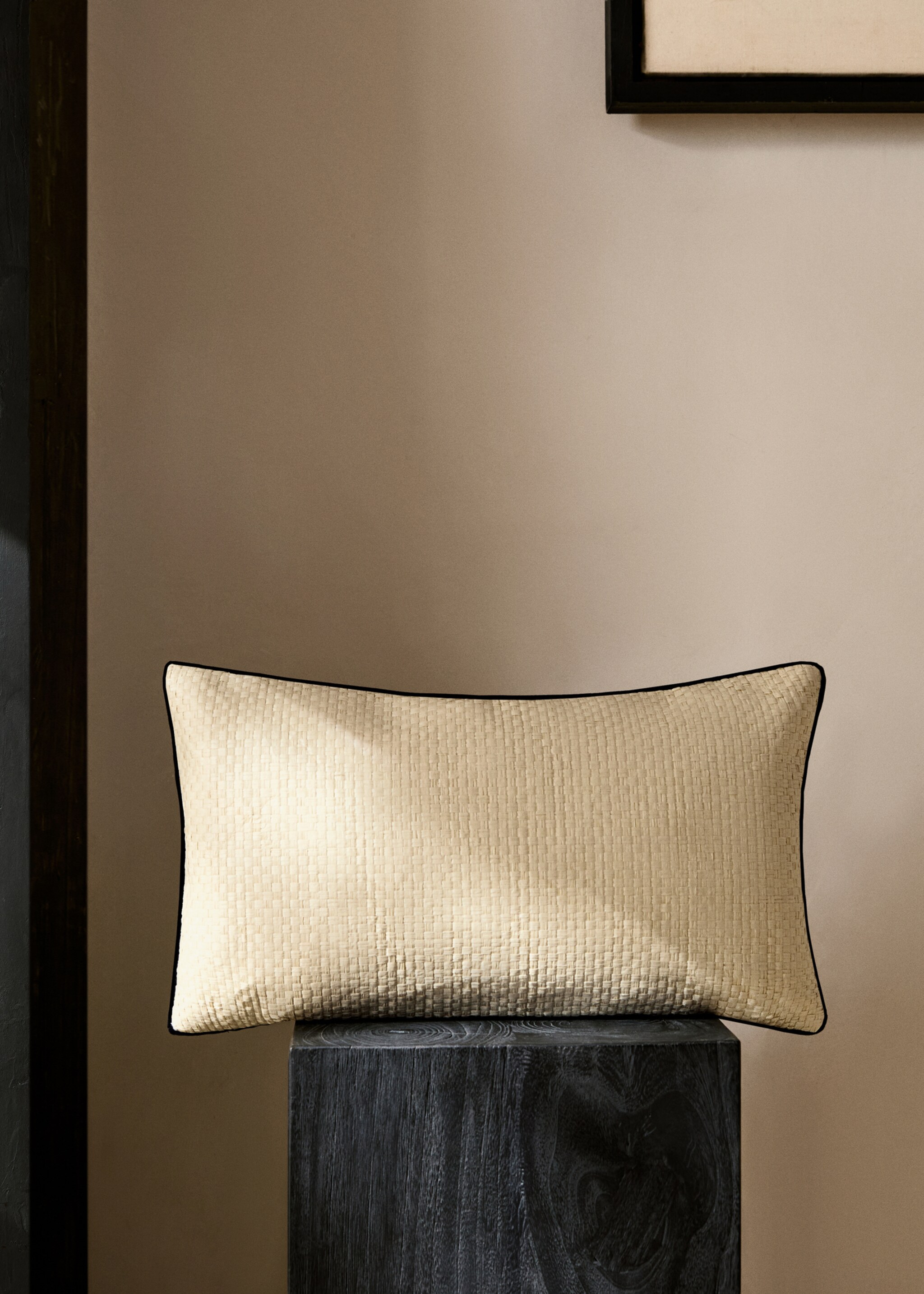 Paper braided cushion cover with trim 30x50 cm - General plane, Off White. Ref: 87072920-00.