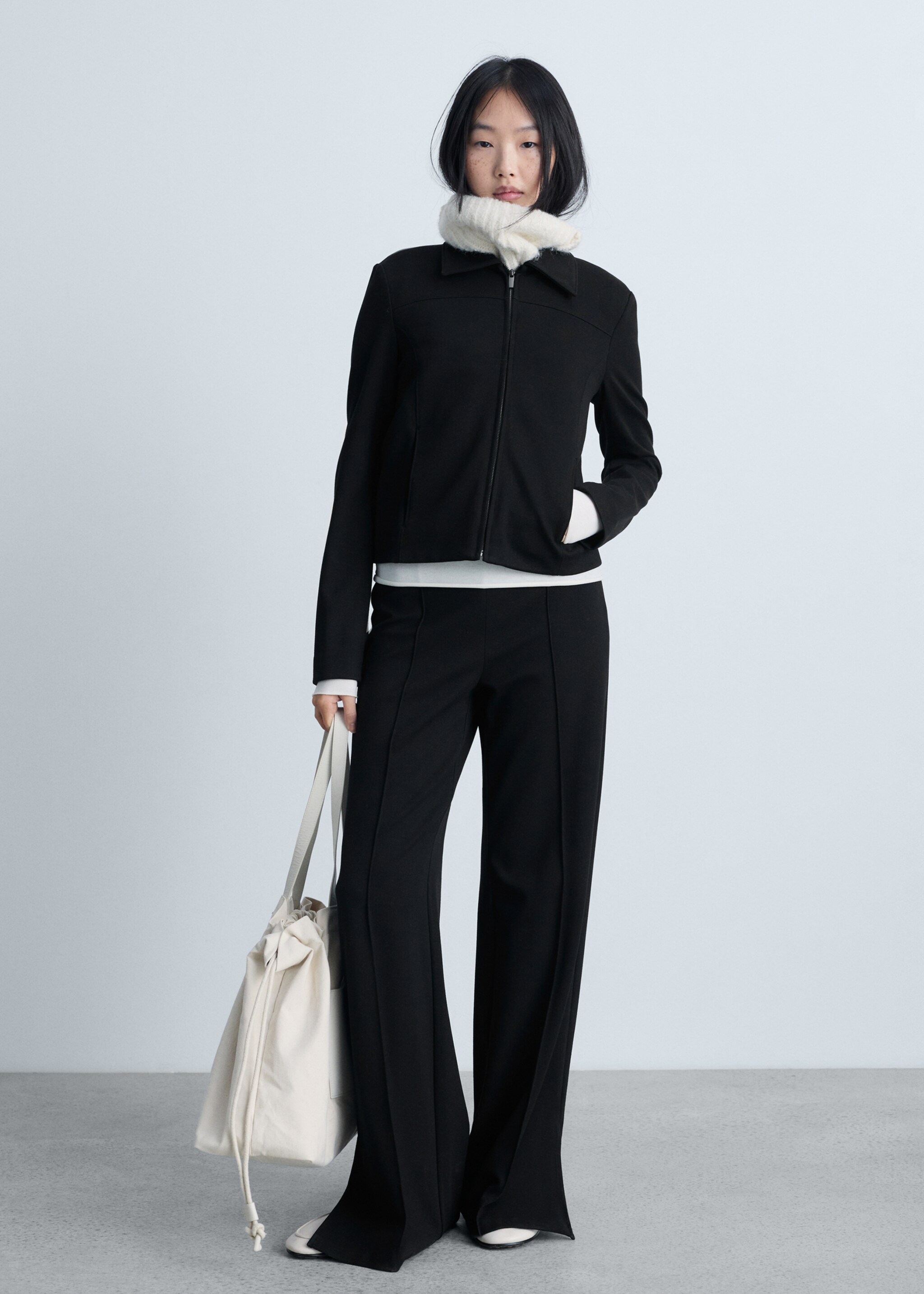 Zipper fitted jacket - General plane, Black. Ref: 87073284-00.