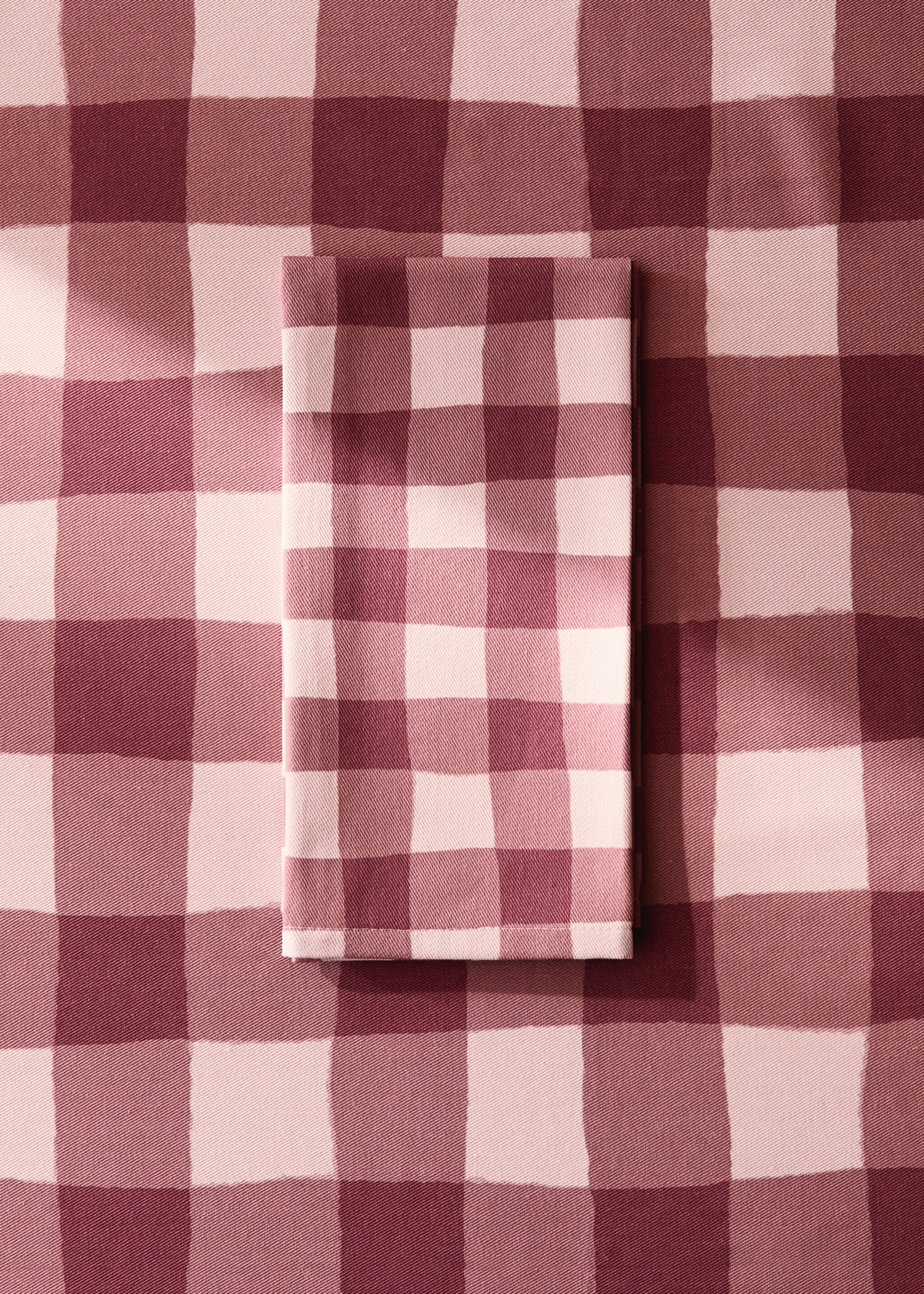 Cotton check napkins - General plane, Plum. Ref: 87073300-00.