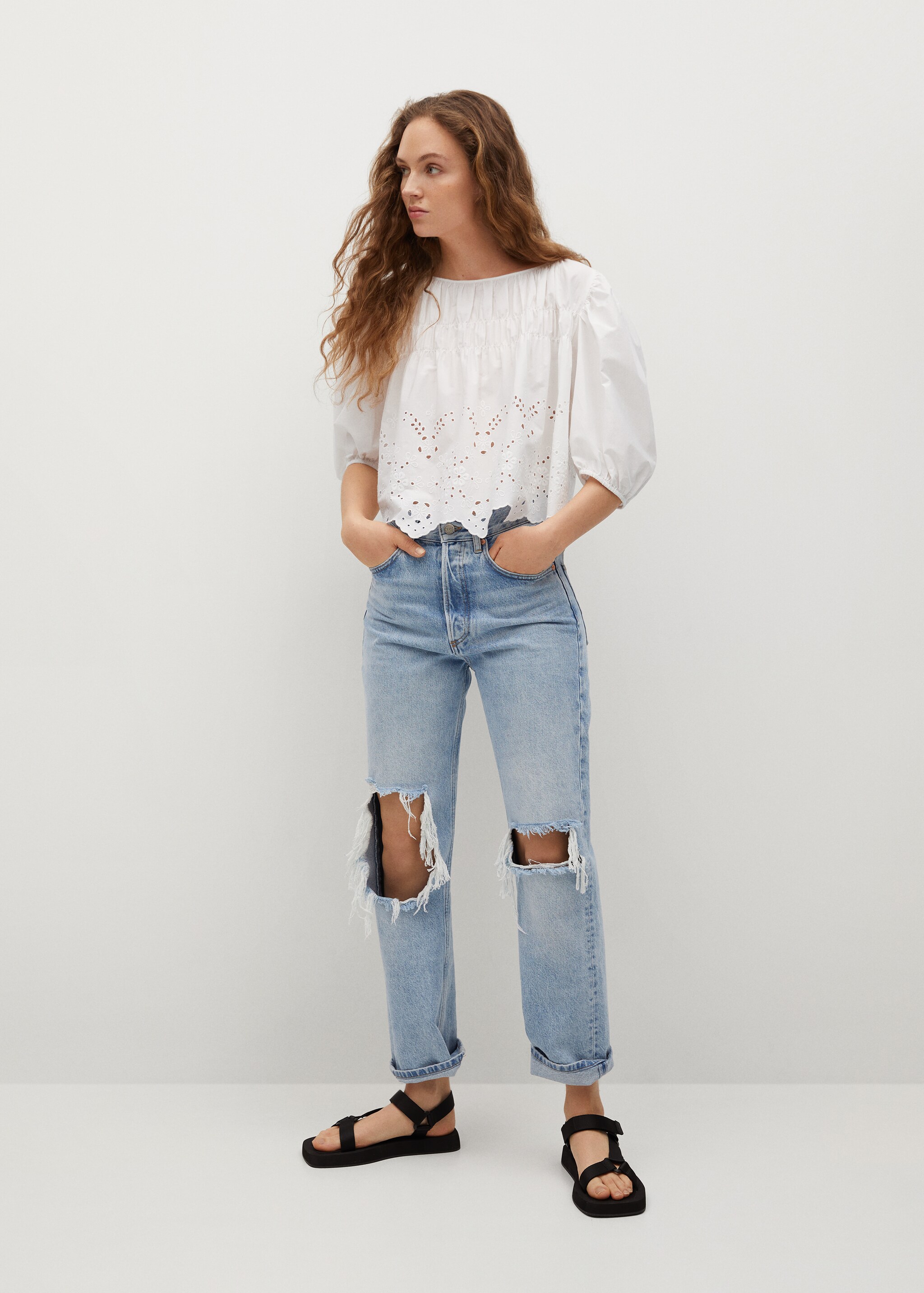 Swiss embroidery popelin blouse - General plane