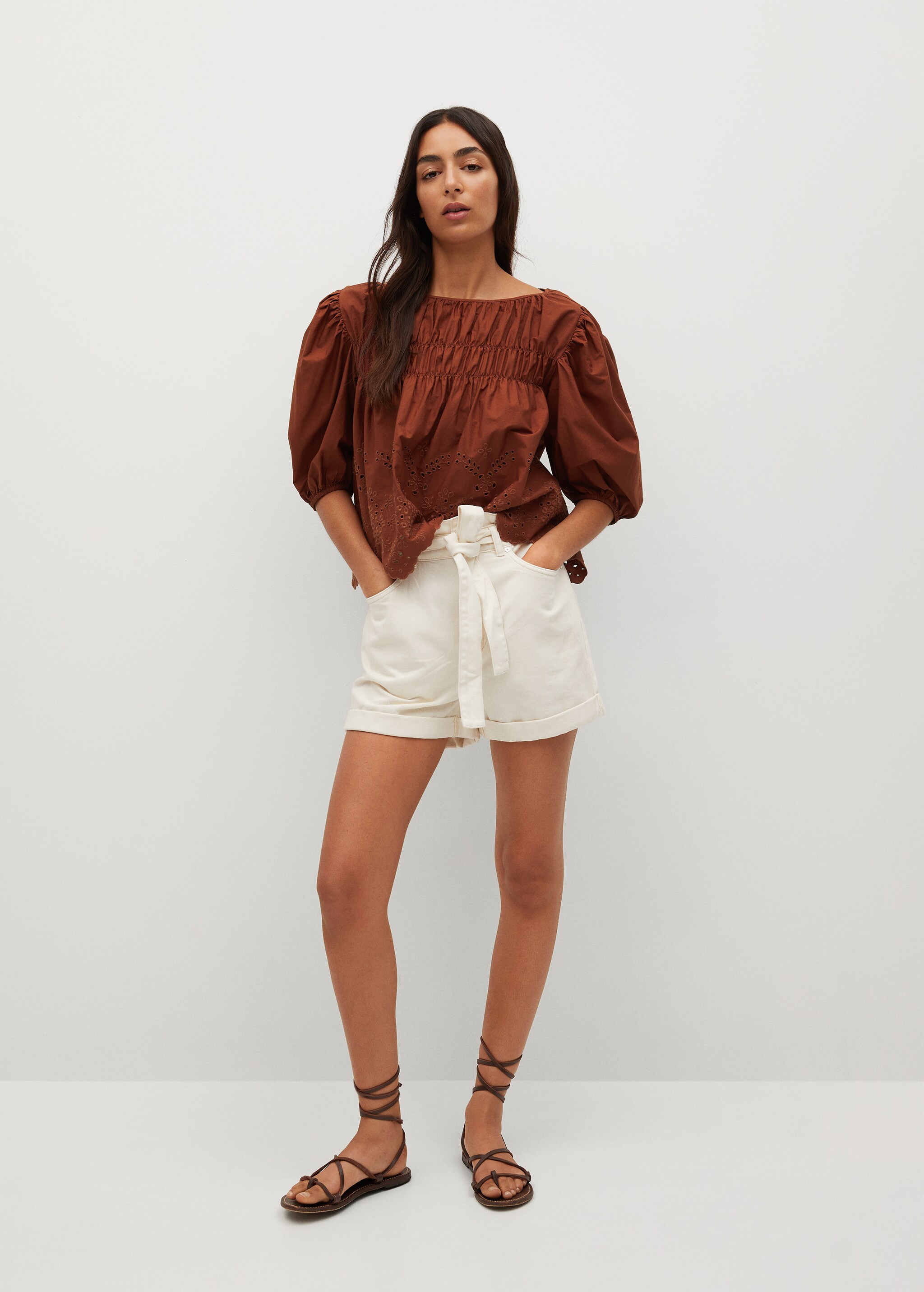 Swiss embroidery popelin blouse - General plane