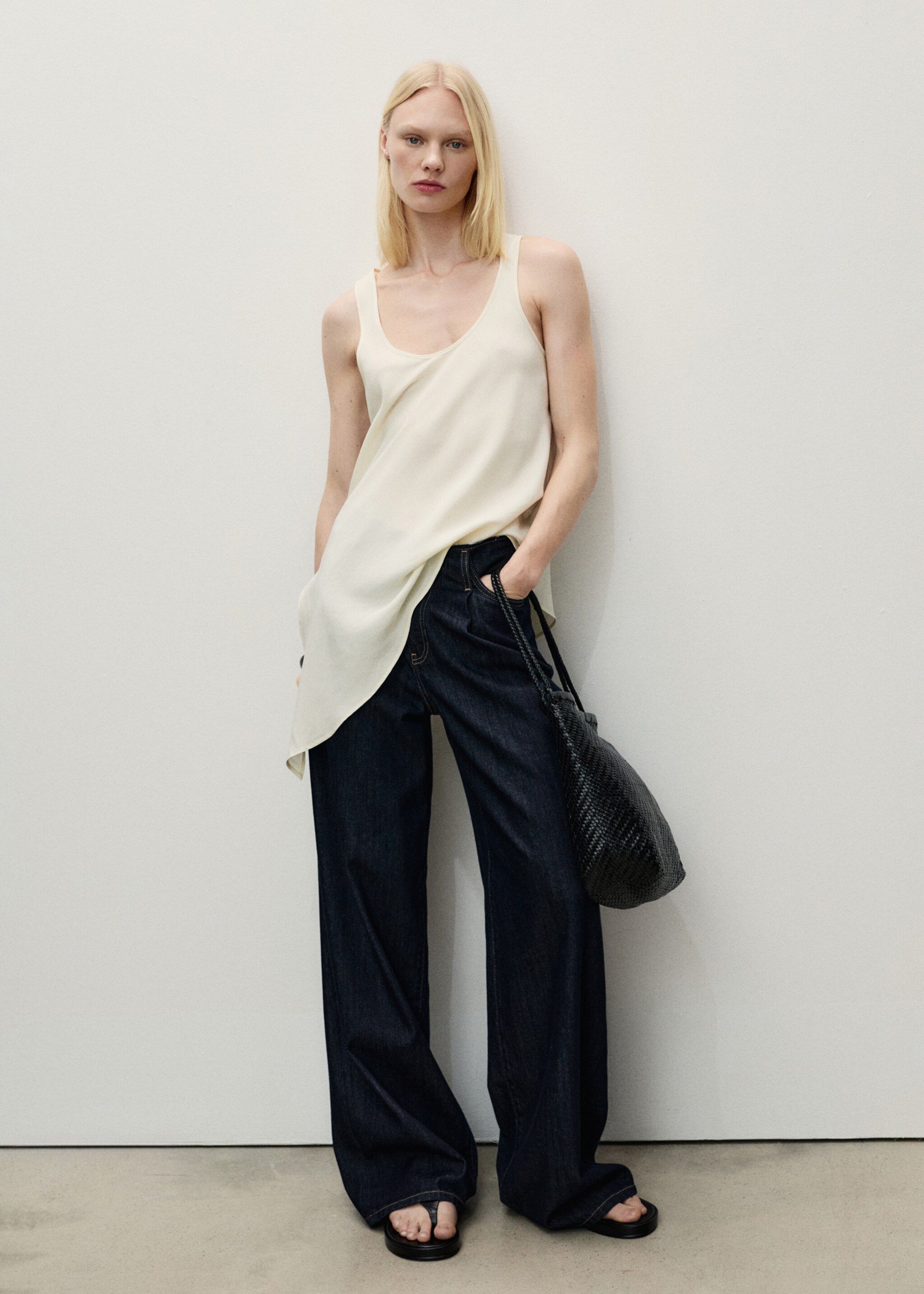 Wide leg denim trousers with frayed waist - General plane, Open Blue. Ref: 87077191-00.