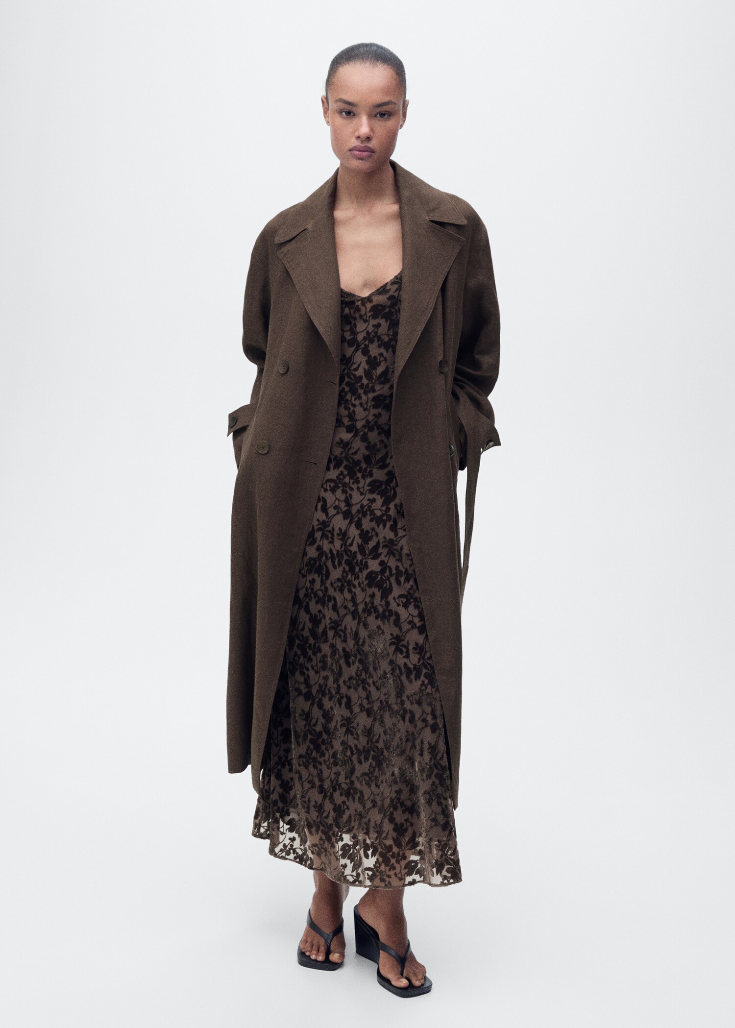 Double breasted linen trench - General plane