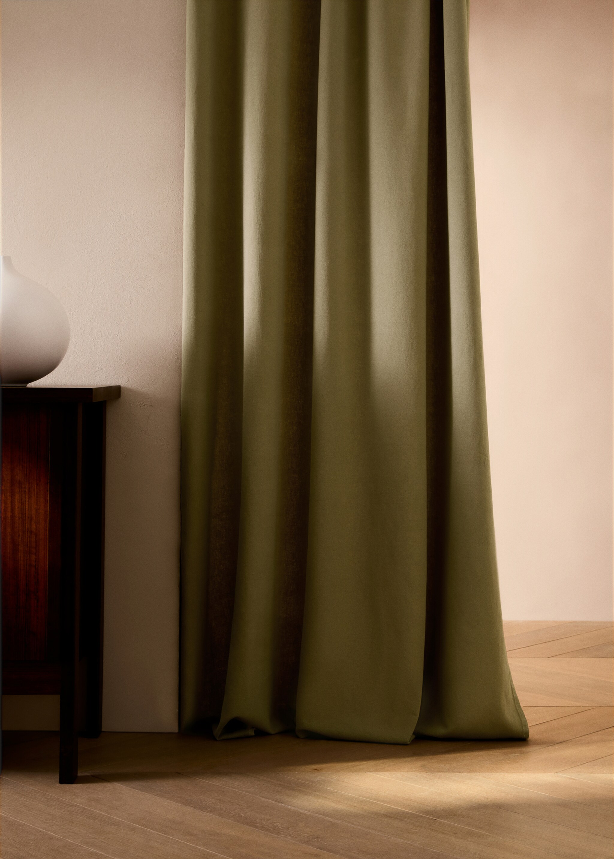 Washed-effect linen curtain - General plane, Green. Ref: 87082026-00.