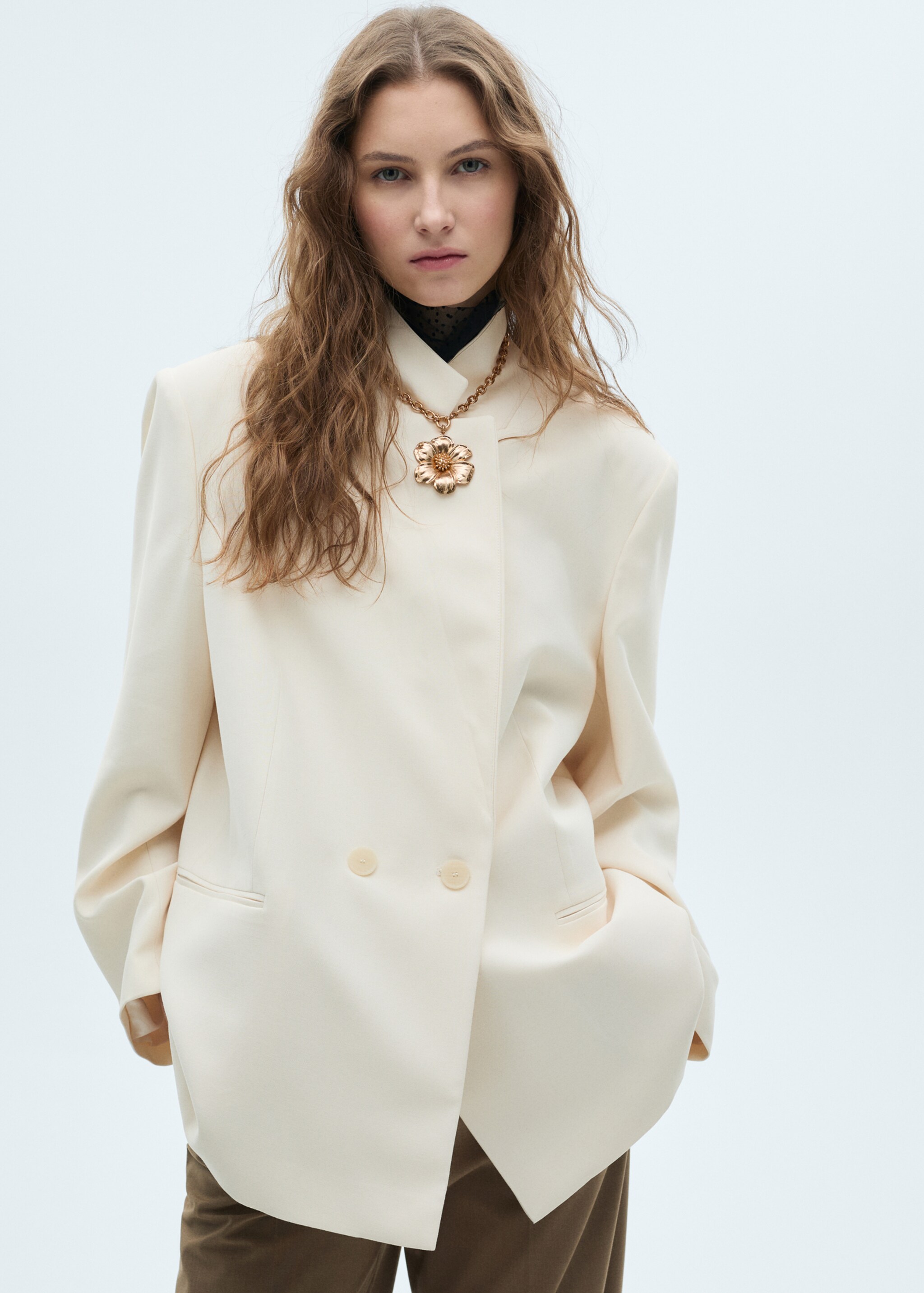 Collier pendentif fleur - Plan général, Or. Ref: 87082541-00.