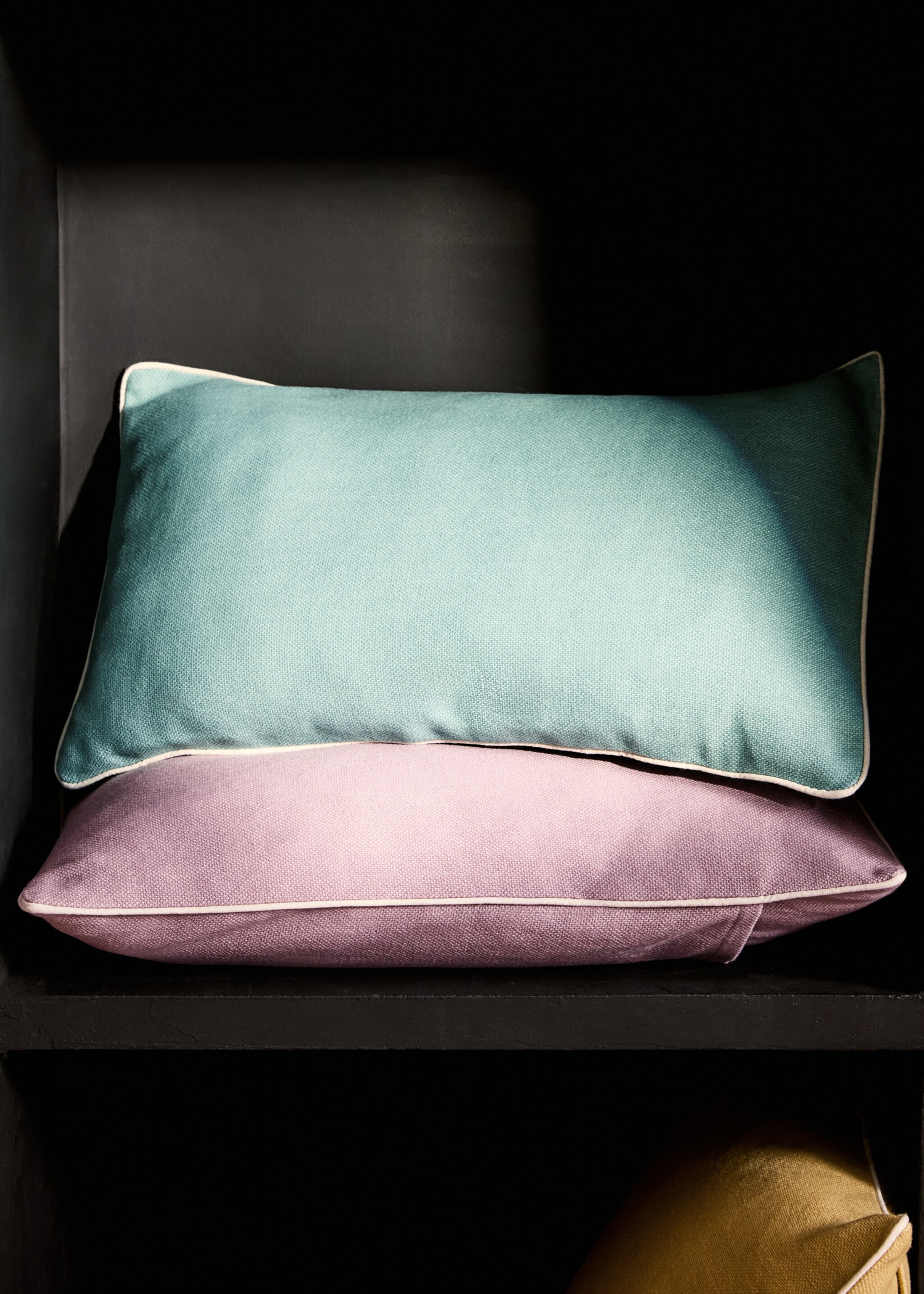 Piping cushion cover 30x50cm - General plane, Mint Green. Ref: 87082908-00.