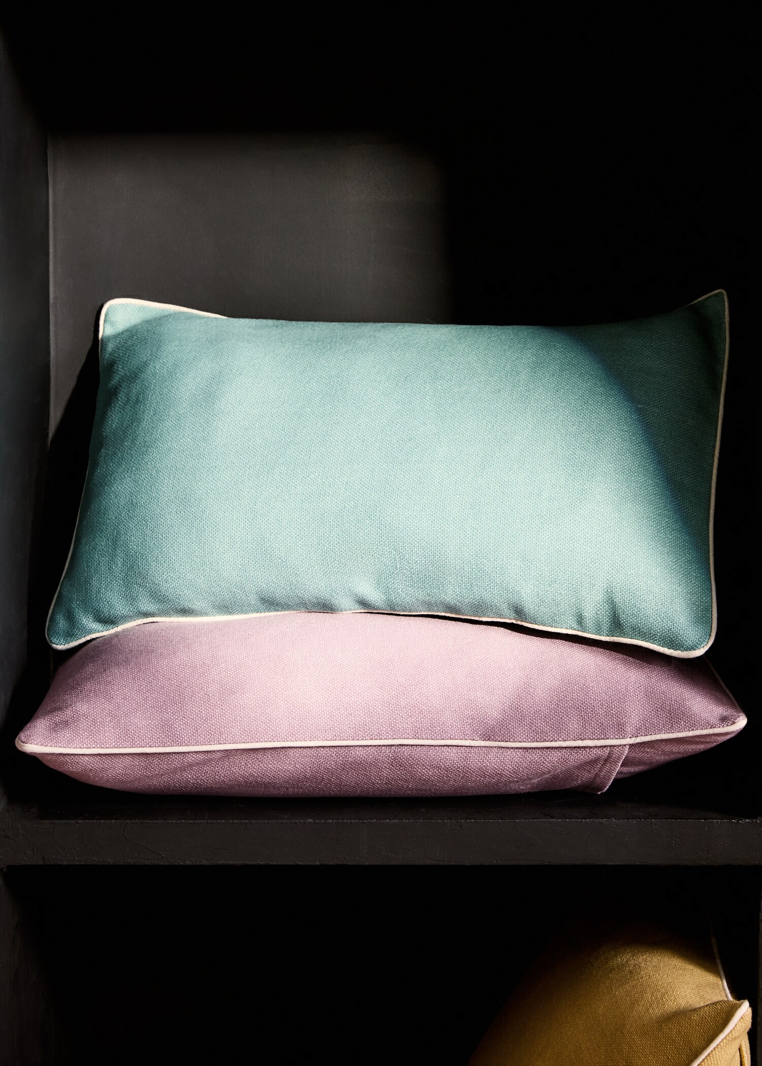 Piping cushion cover 30x50cm - General plane