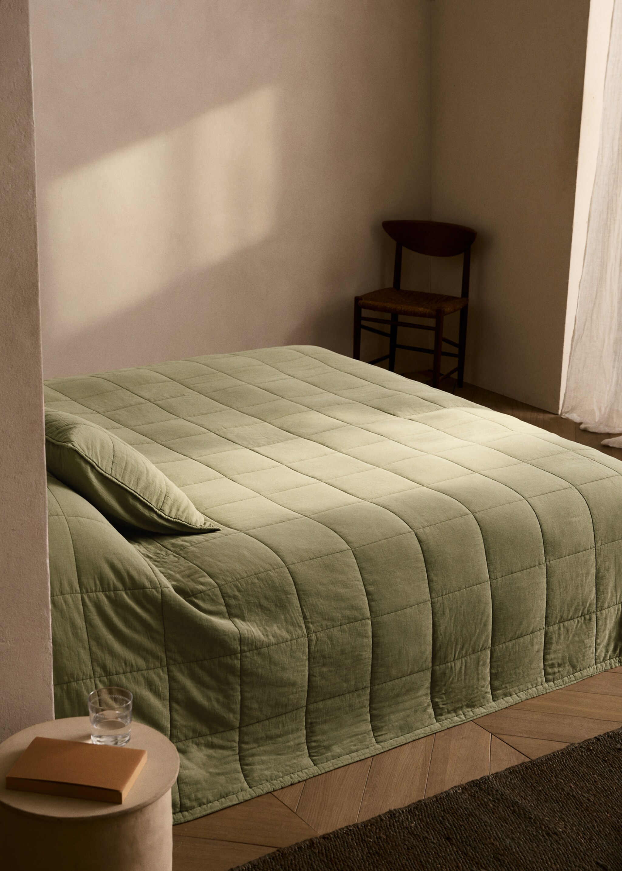 Cotton check garment-dyed quilt for 90/105 cm bed - General plane, Khaki. Ref: 87082909-00.