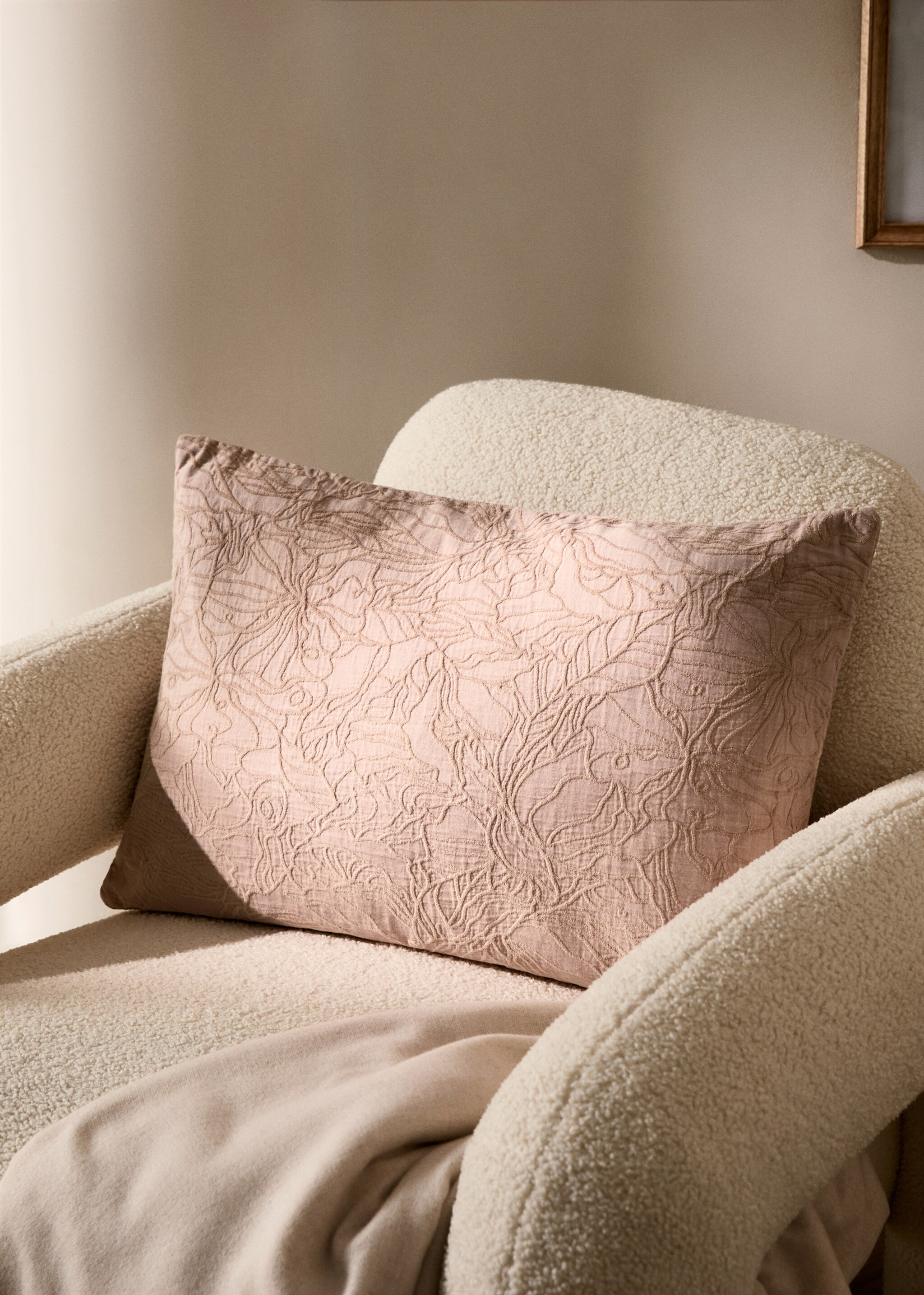 Jacquard fabric cushion cover 40x60 cm - General plane, Light Pink. Ref: 87082947-00.