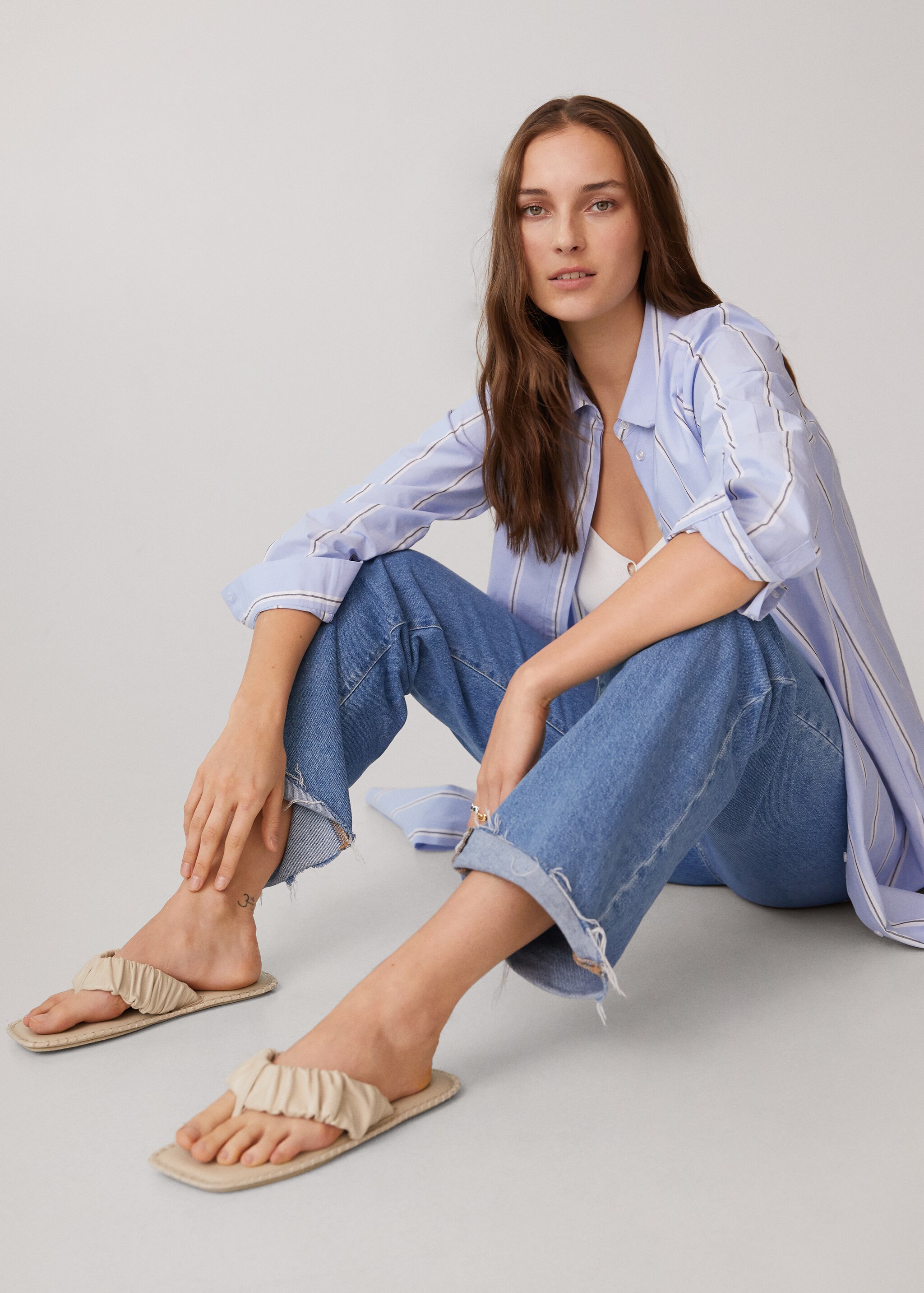 Ruched leather sandals - General plane