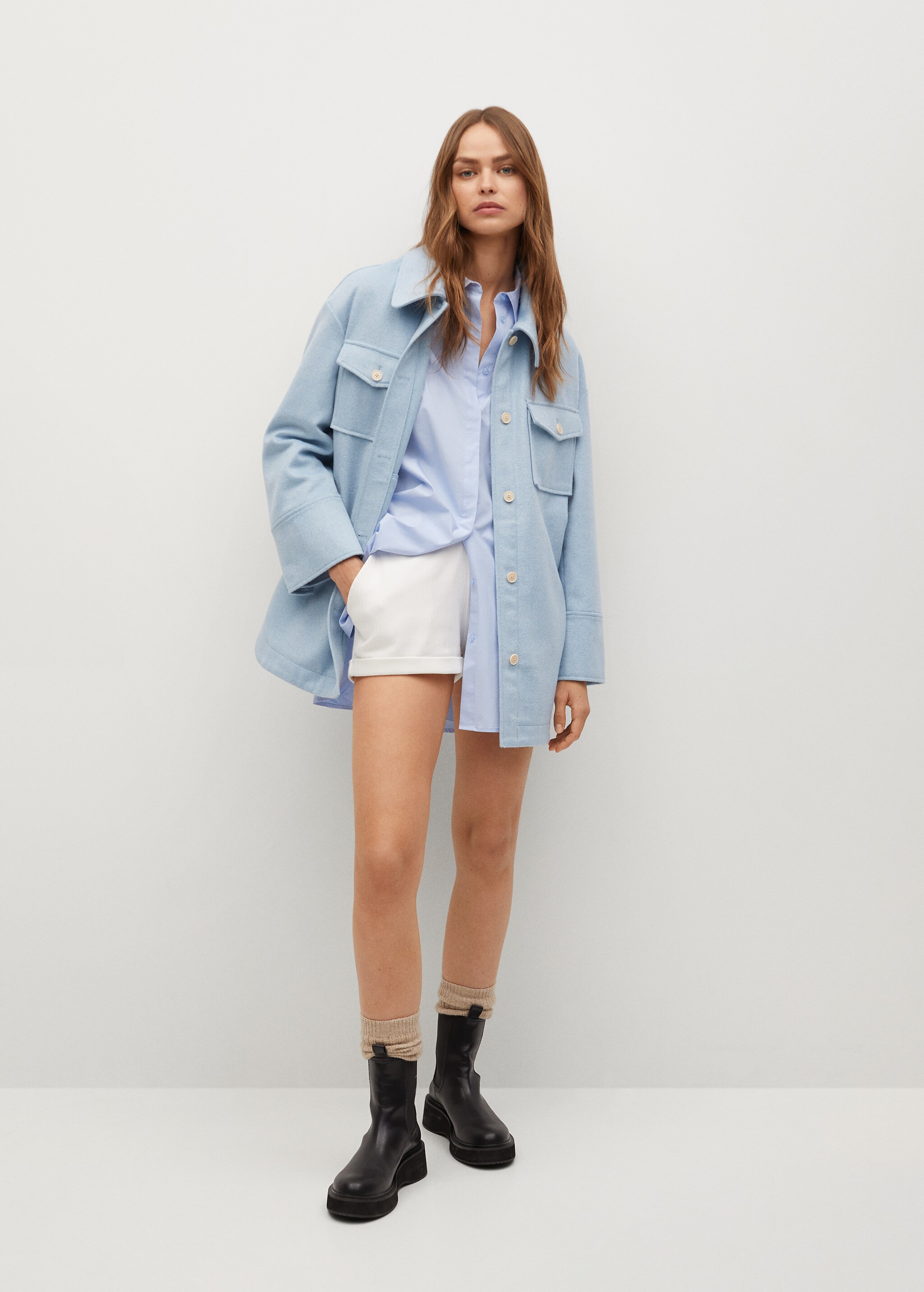 Sobrecamisa lana oversize - Plano general