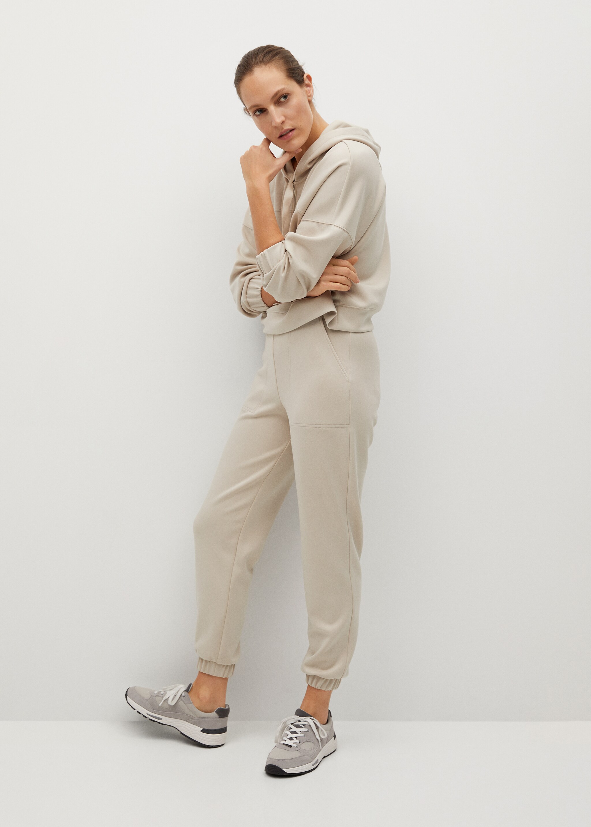 Elastic waist pants - General plane