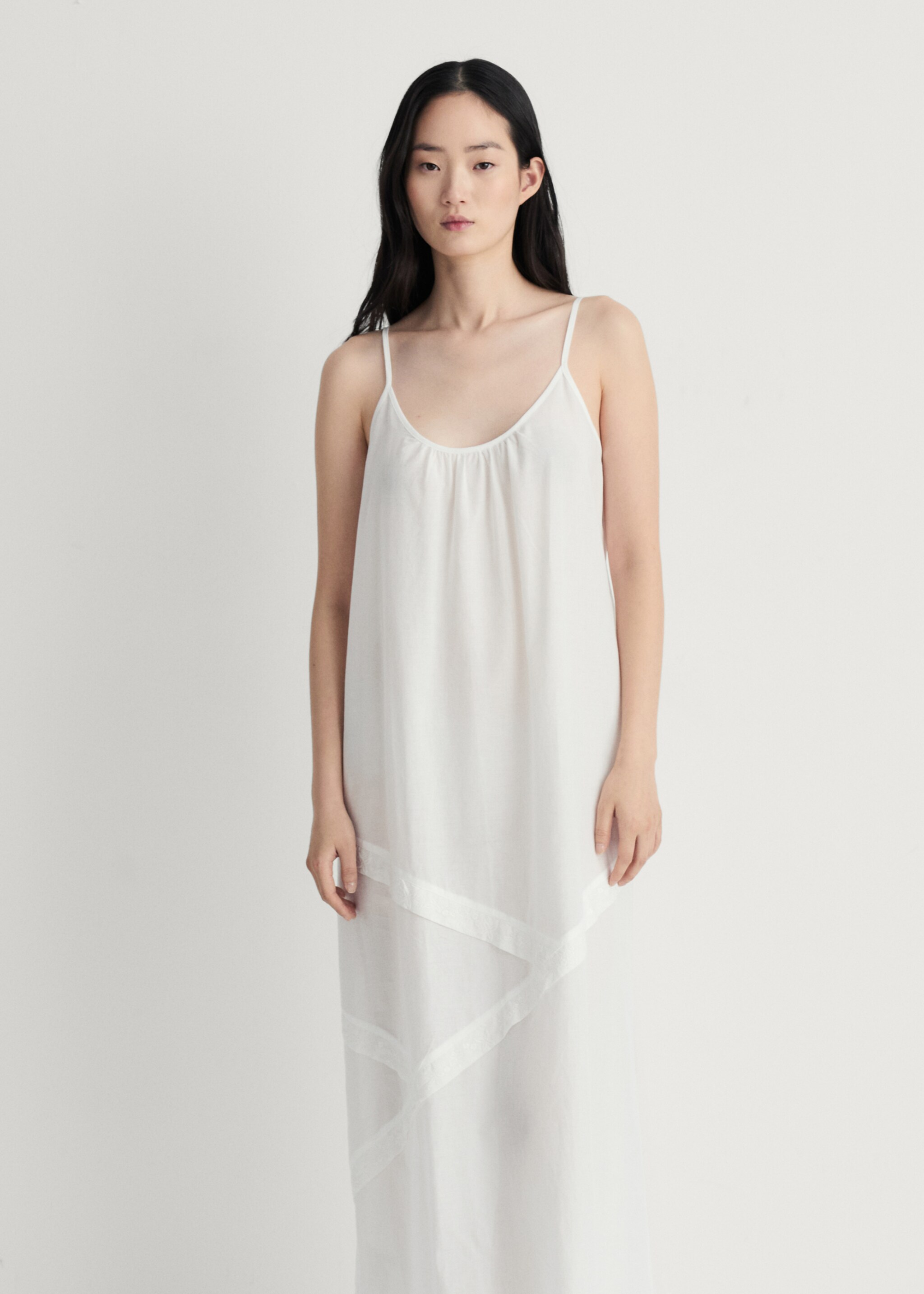 Cotton spaghetti-strap nightgown - General plane, White. Ref: 87085731-00.