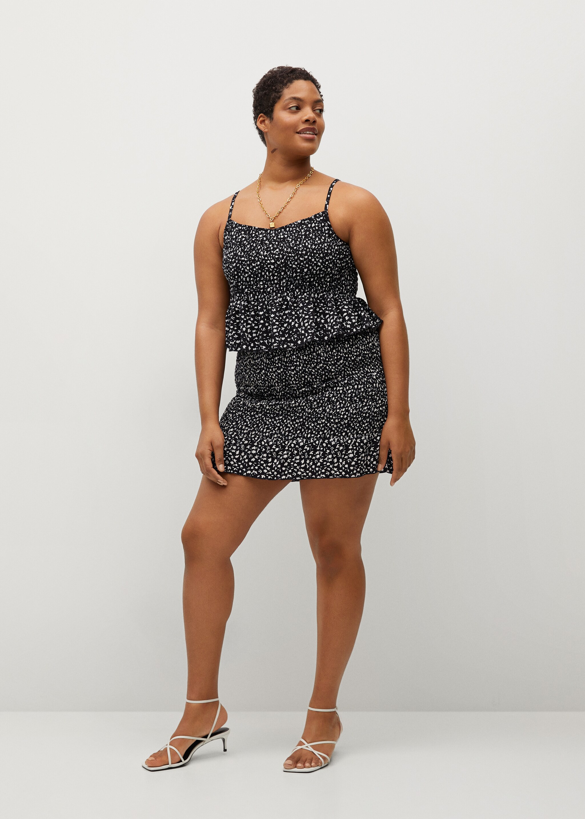 Short pleated skirt - General plane